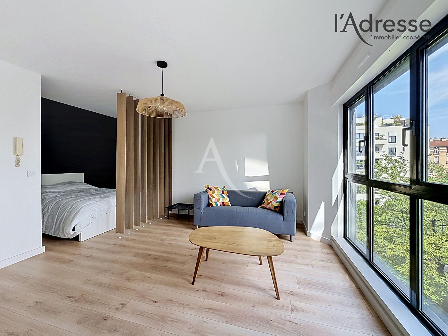 à 7 km de Paris 01 1 100 € / mois cc Appartement 1 pièce 32.00 m² Voir le bien