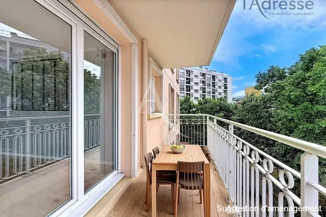Appartement SURESNES (92150) 5 pi&egrave;ces 101.00 m&sup2;