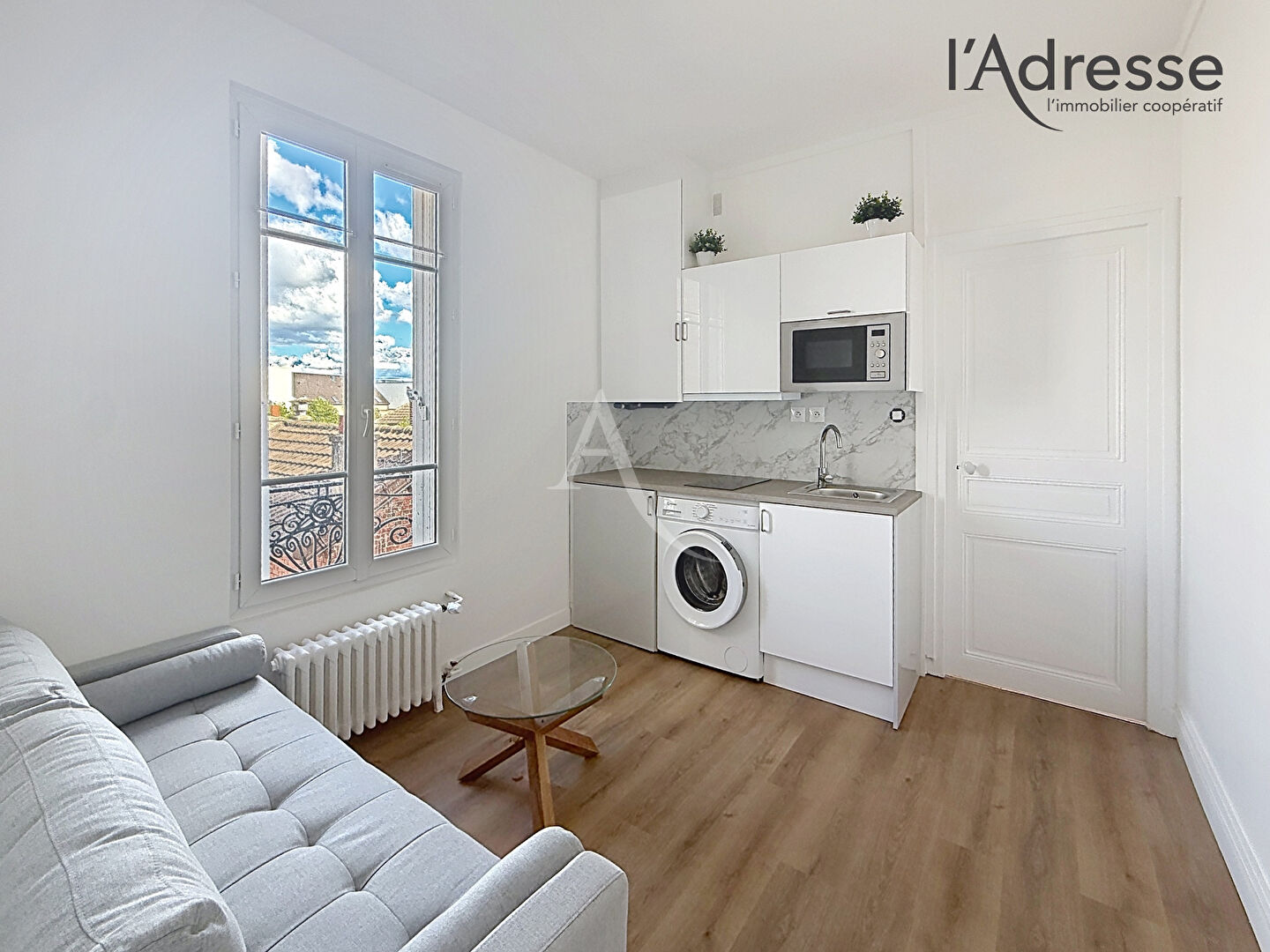 à 7 km de Bezons 900 € / mois cc Appartement 1 pièce , 1 chambre 24.00 m² Voir le bien