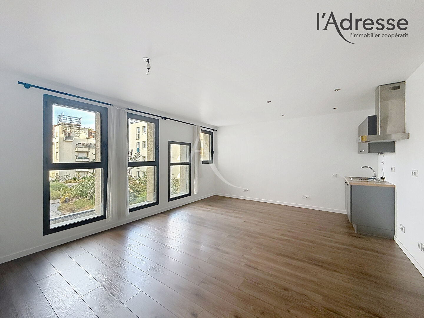 à 7 km de Houilles Exclusif 1 070 € / mois cc Appartement 1 pièce , 1 chambre 32.25 m² Voir le bien
