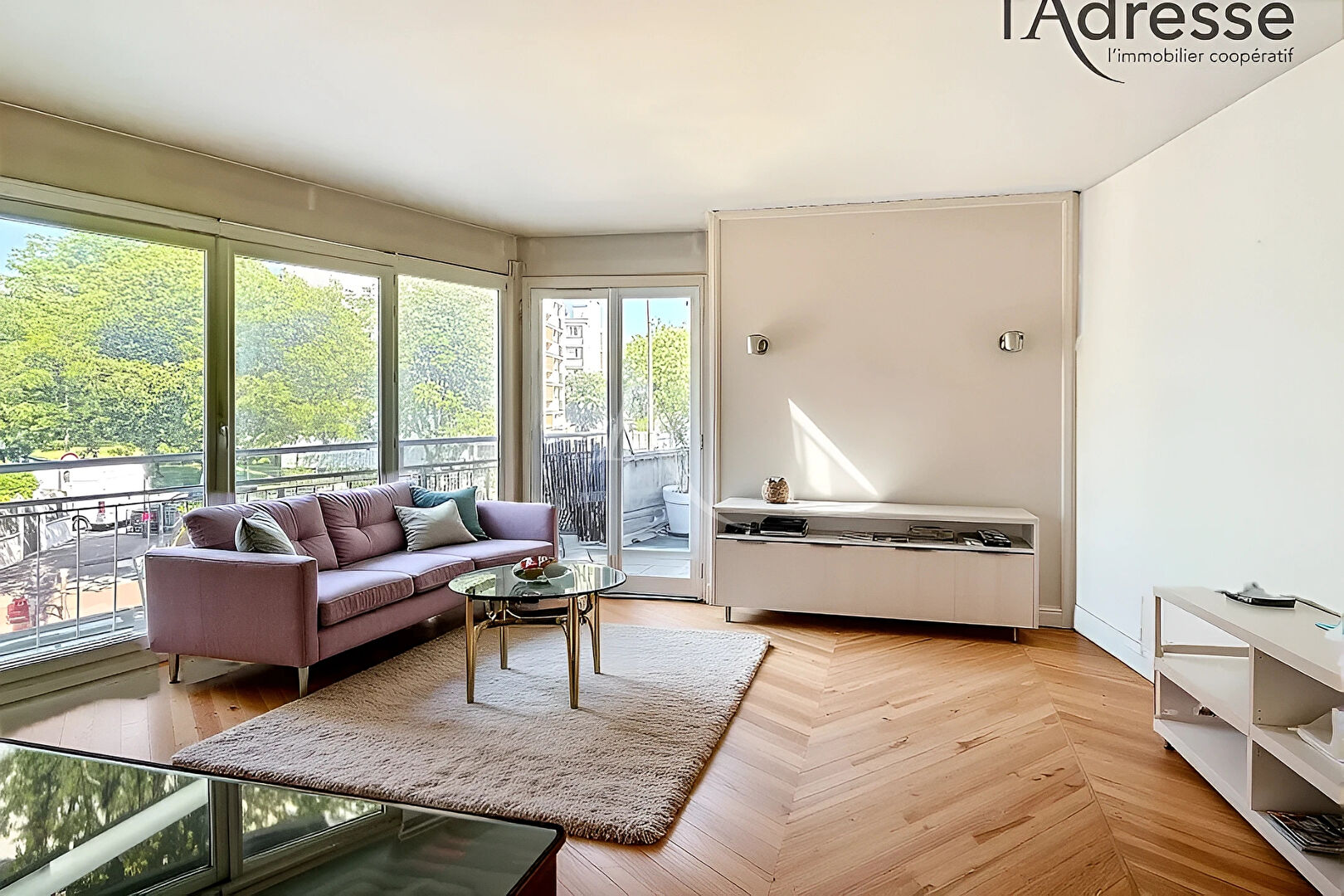 Suresnes (92) Exclusif 380 000 € Appartement 3 pièces , 2 chambres 65.00 m² Voir le bien