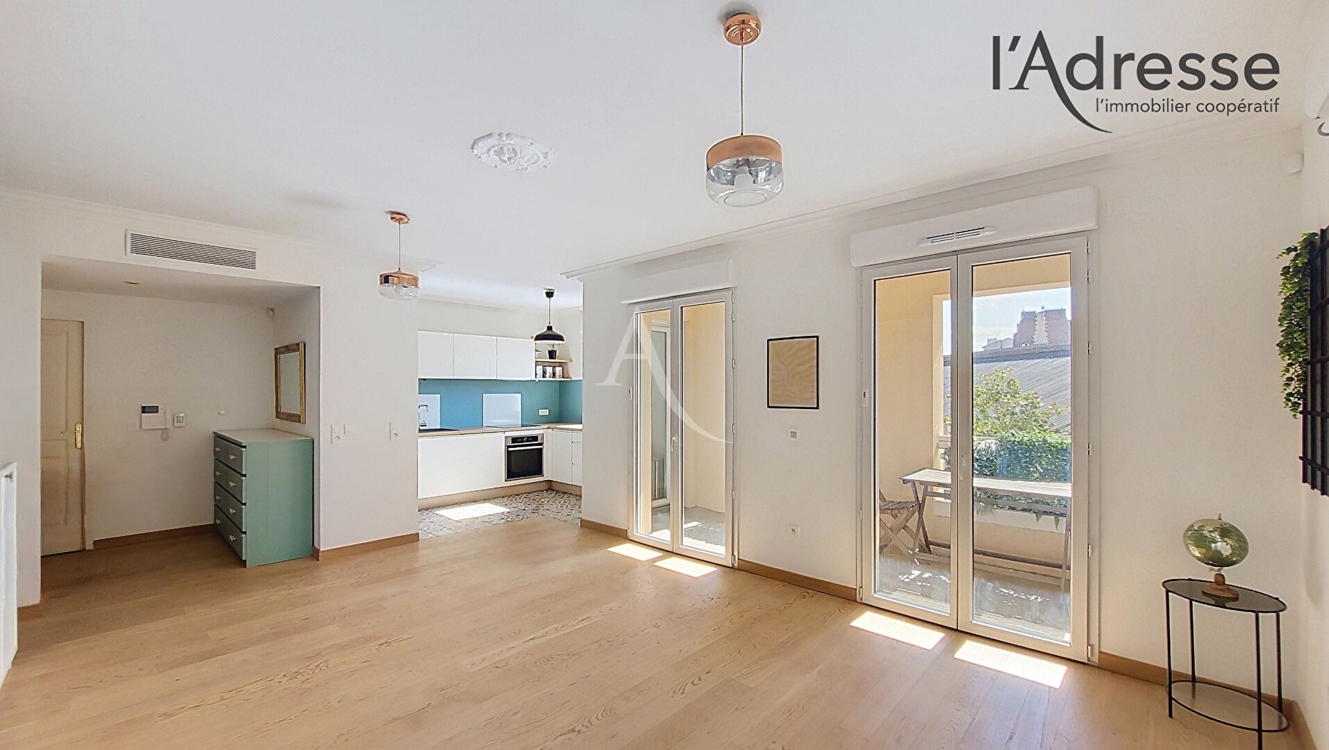 Appartement PUTEAUX (92800) 3 pi&egrave;ces 66.00 m&sup2;