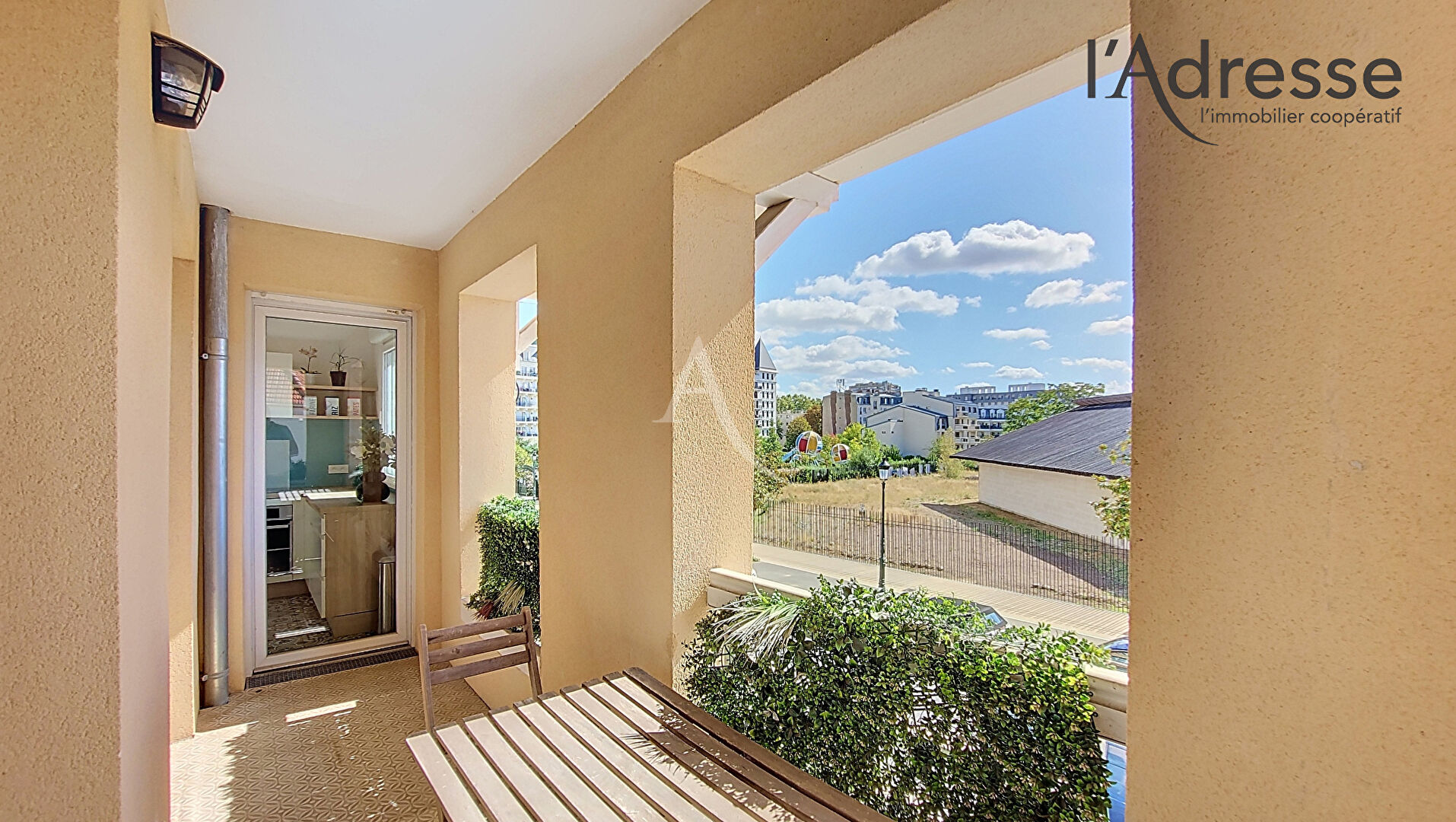 Appartement PUTEAUX (92800) 3 pi&egrave;ces 66.00 m&sup2;