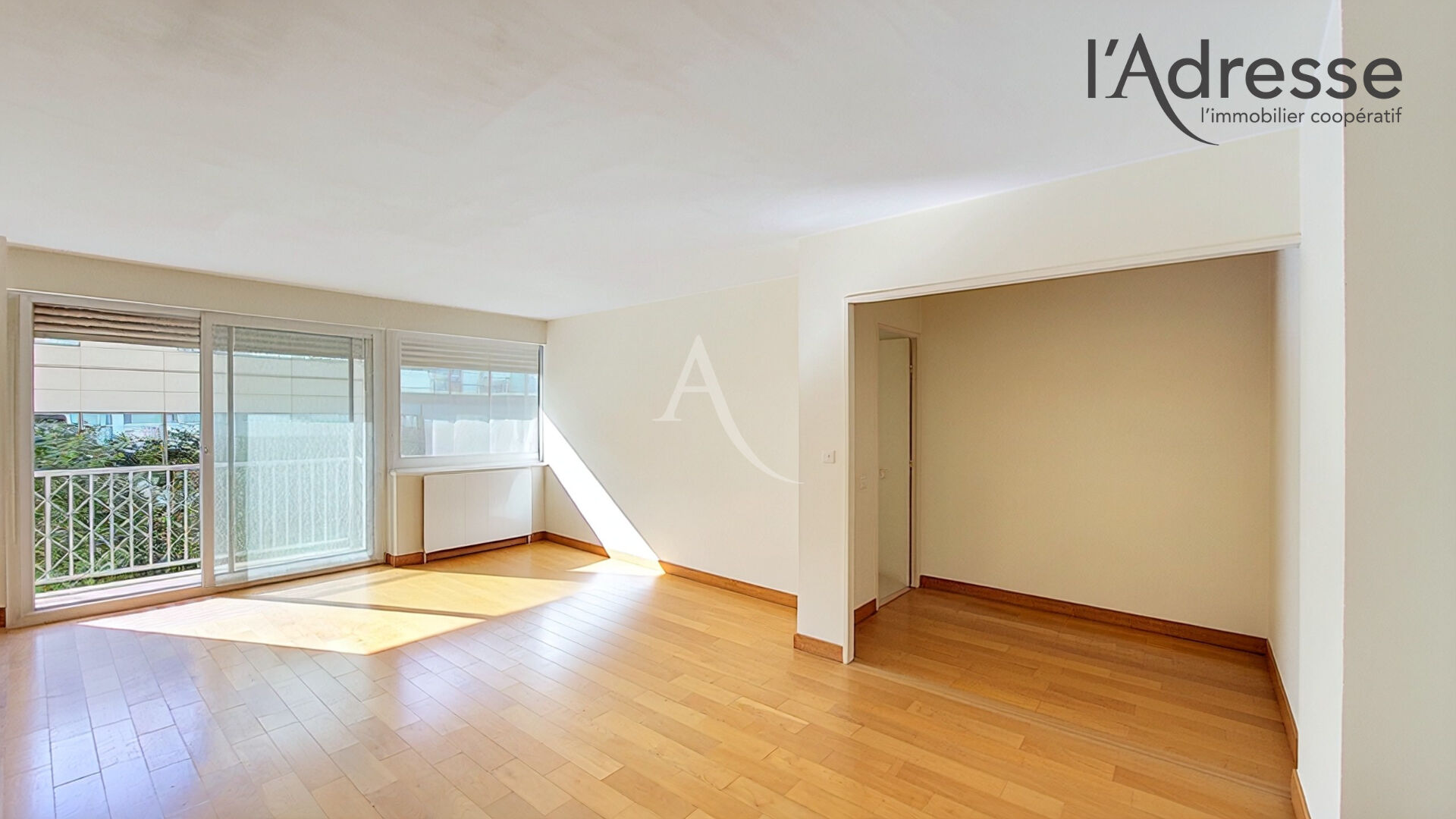 Puteaux (92) Exclusif 495 000 € Appartement 3 pièces , 2 chambres 75.00 m² Avec balcon
