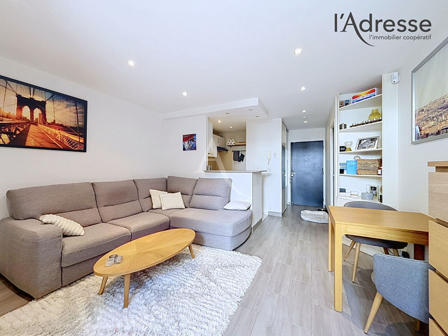 Appartement SURESNES (92150) 2 pi&egrave;ces 42.00 m&sup2;