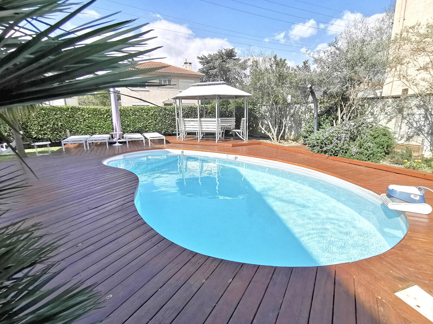 Maison TOULOUSE (31500) 5 pièces 160.00 m²
