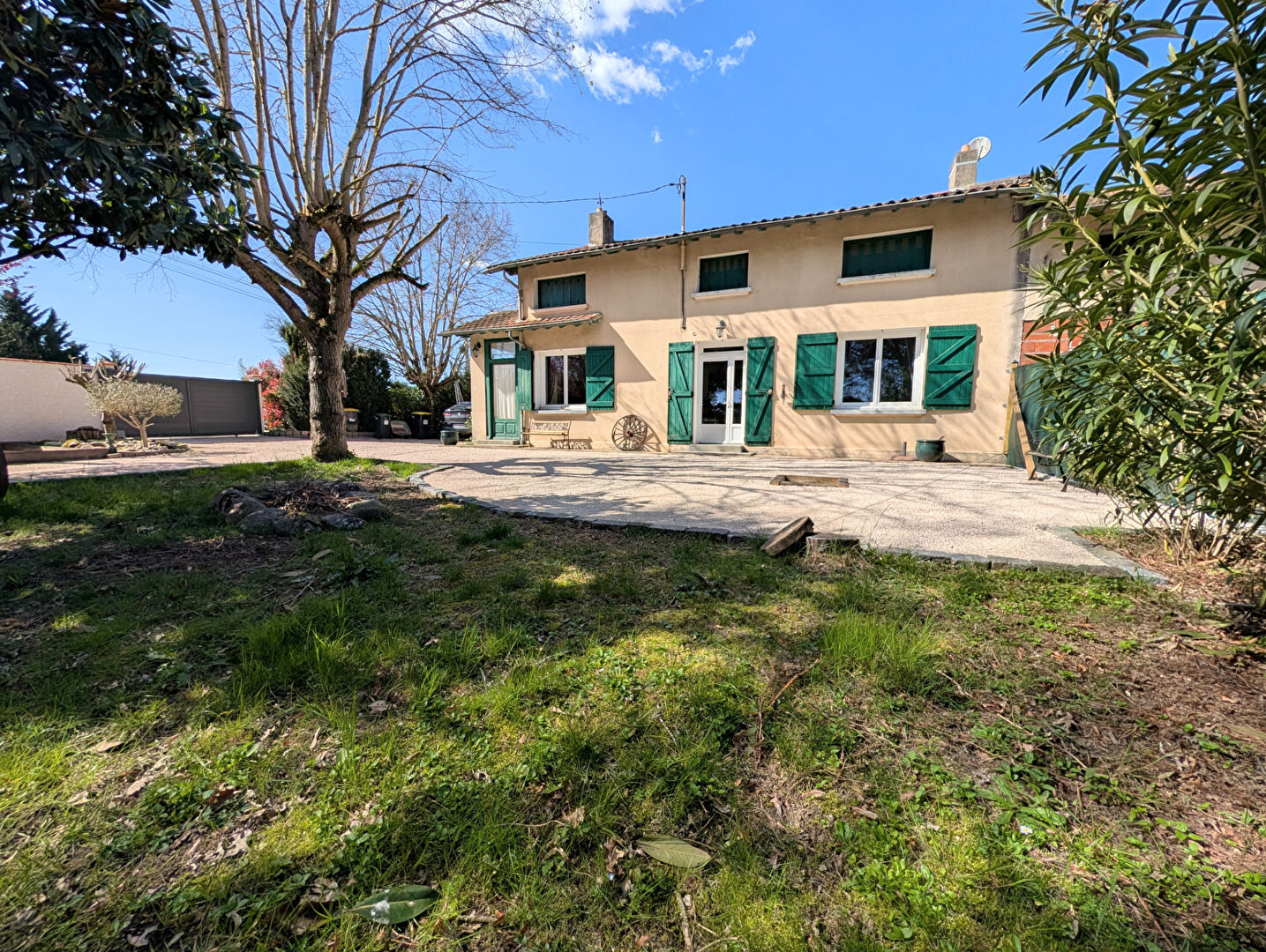 Maison BESSENS (82170) 3 pi&egrave;ces 90.00 m&sup2;