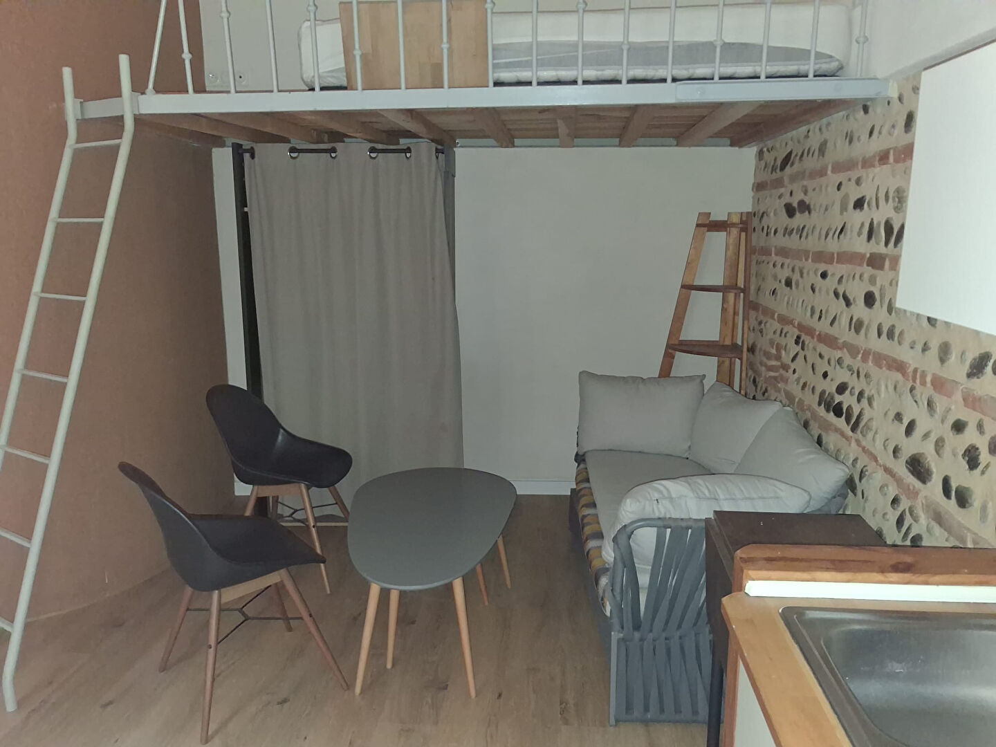 Appartement TOULOUSE (31400) 1 pi&egrave;ce 18.72 m&sup2;