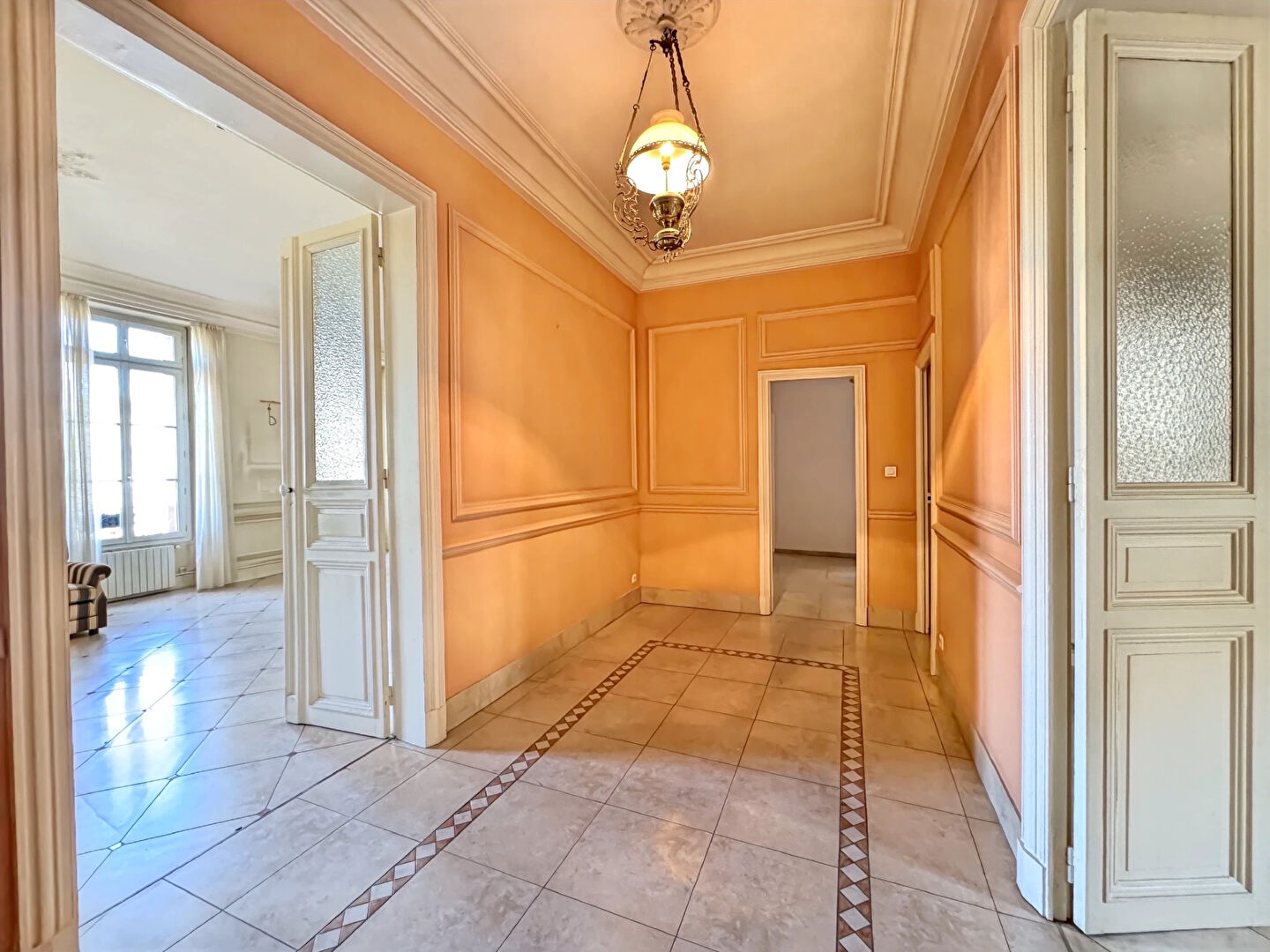 Appartement AVIGNON (84000) 6 pièces 168.00 m²