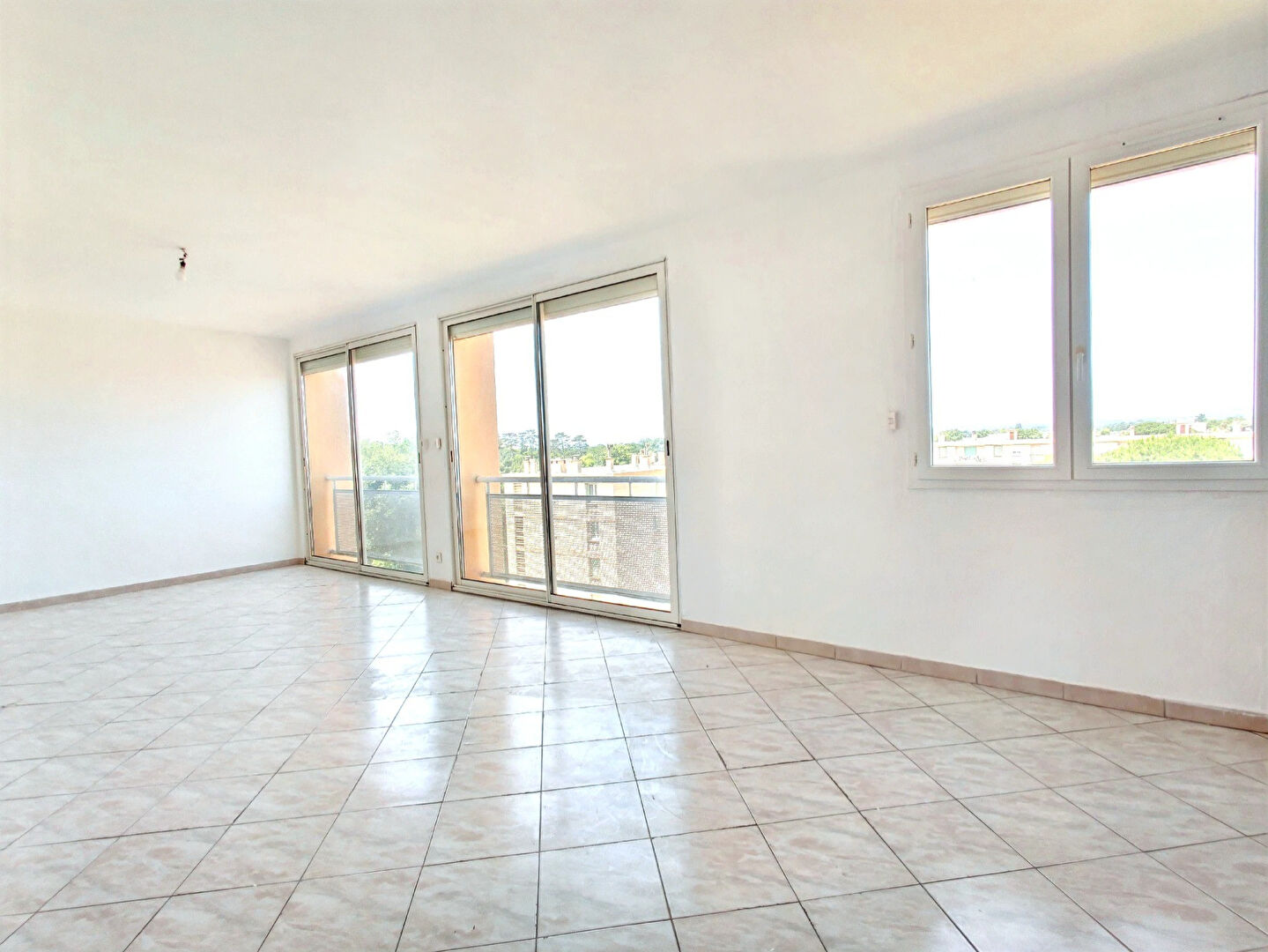 Appartement LE PONTET (84130) 4 pièces 85.00 m²