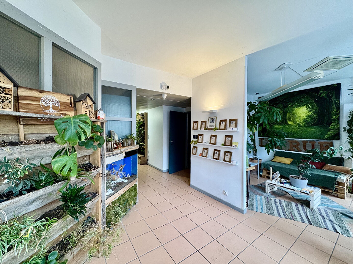 Local commercial AVIGNON (84140) 194.00 m²