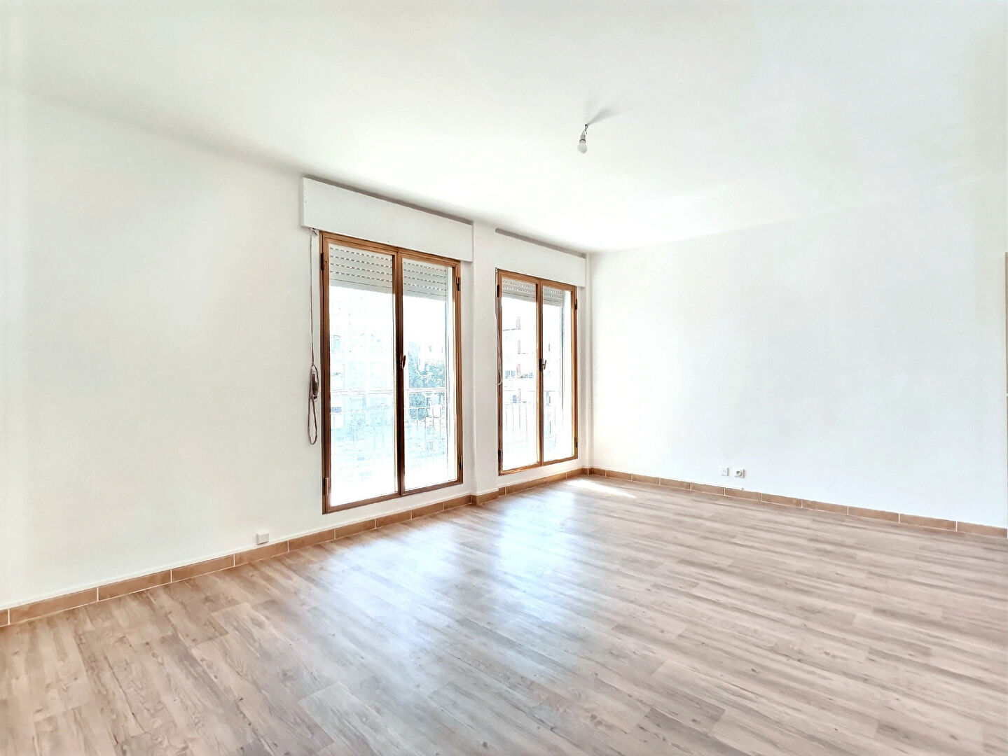 Appartement AVIGNON (84000) 3 pi&egrave;ces 64.25 m&sup2;