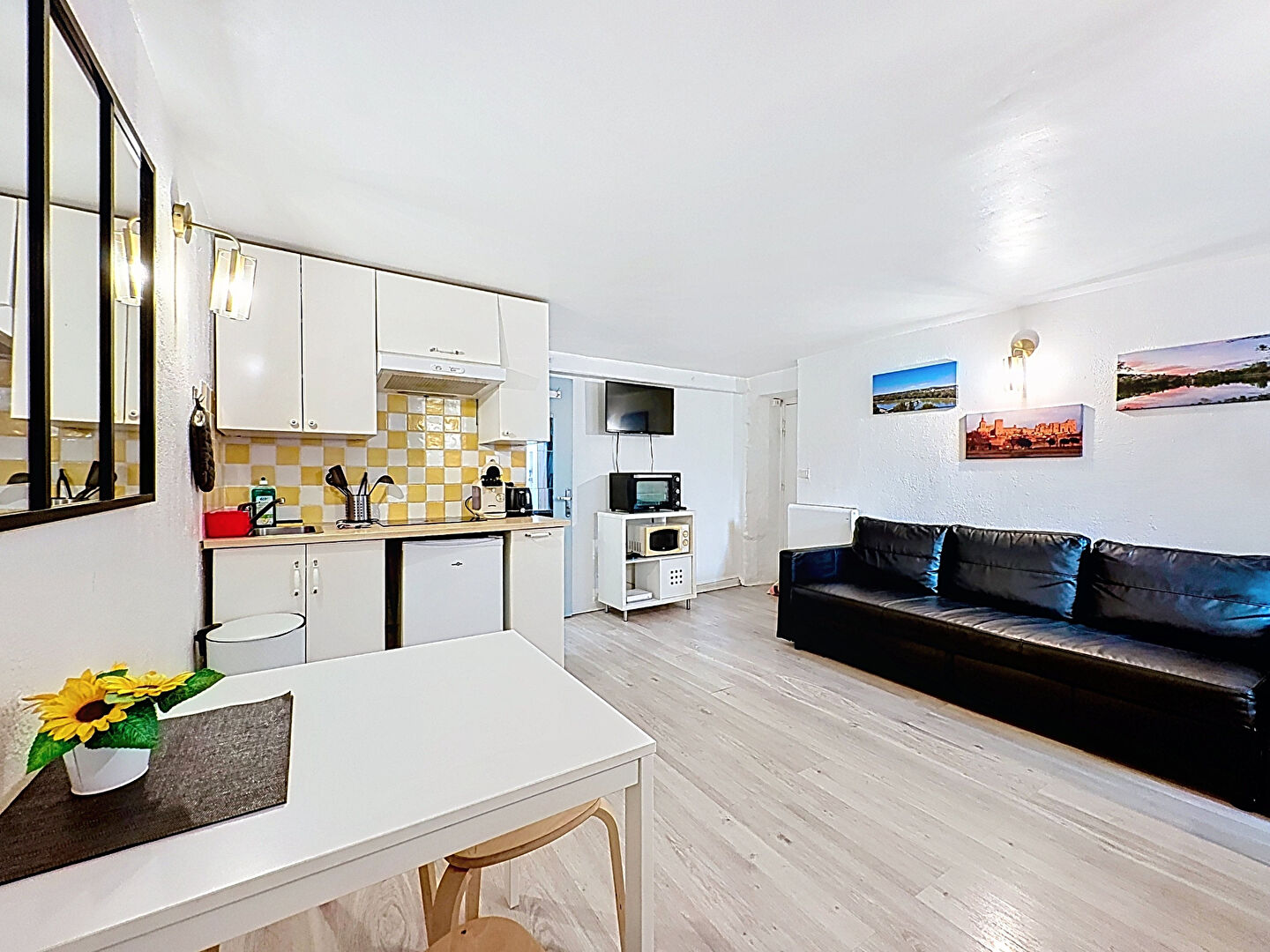 Appartement AVIGNON (84000) 2 pi&egrave;ces 25.00 m&sup2;