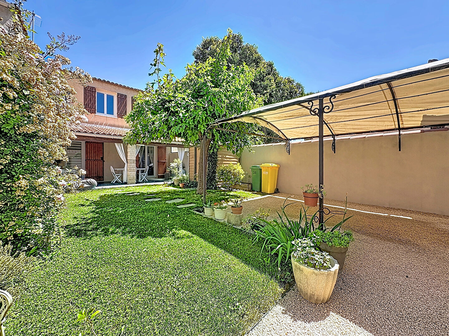 Maison AVIGNON (84000) 4 pi&egrave;ces 92.00 m&sup2;
