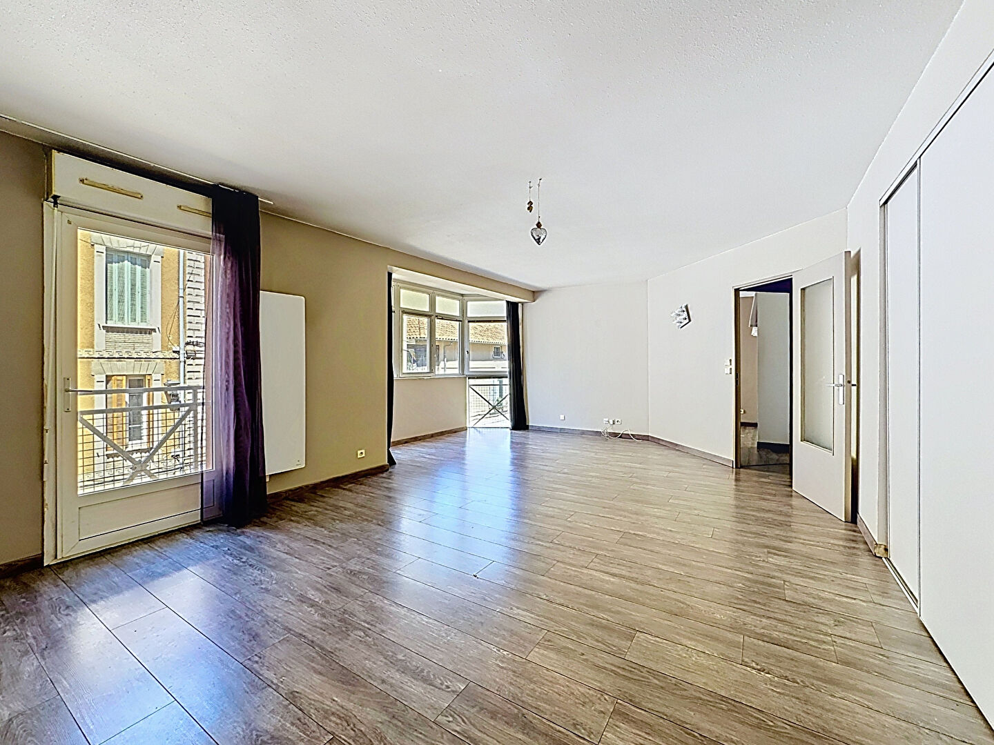 Appartement AVIGNON (84000) 2 pi&egrave;ces 58.00 m&sup2;