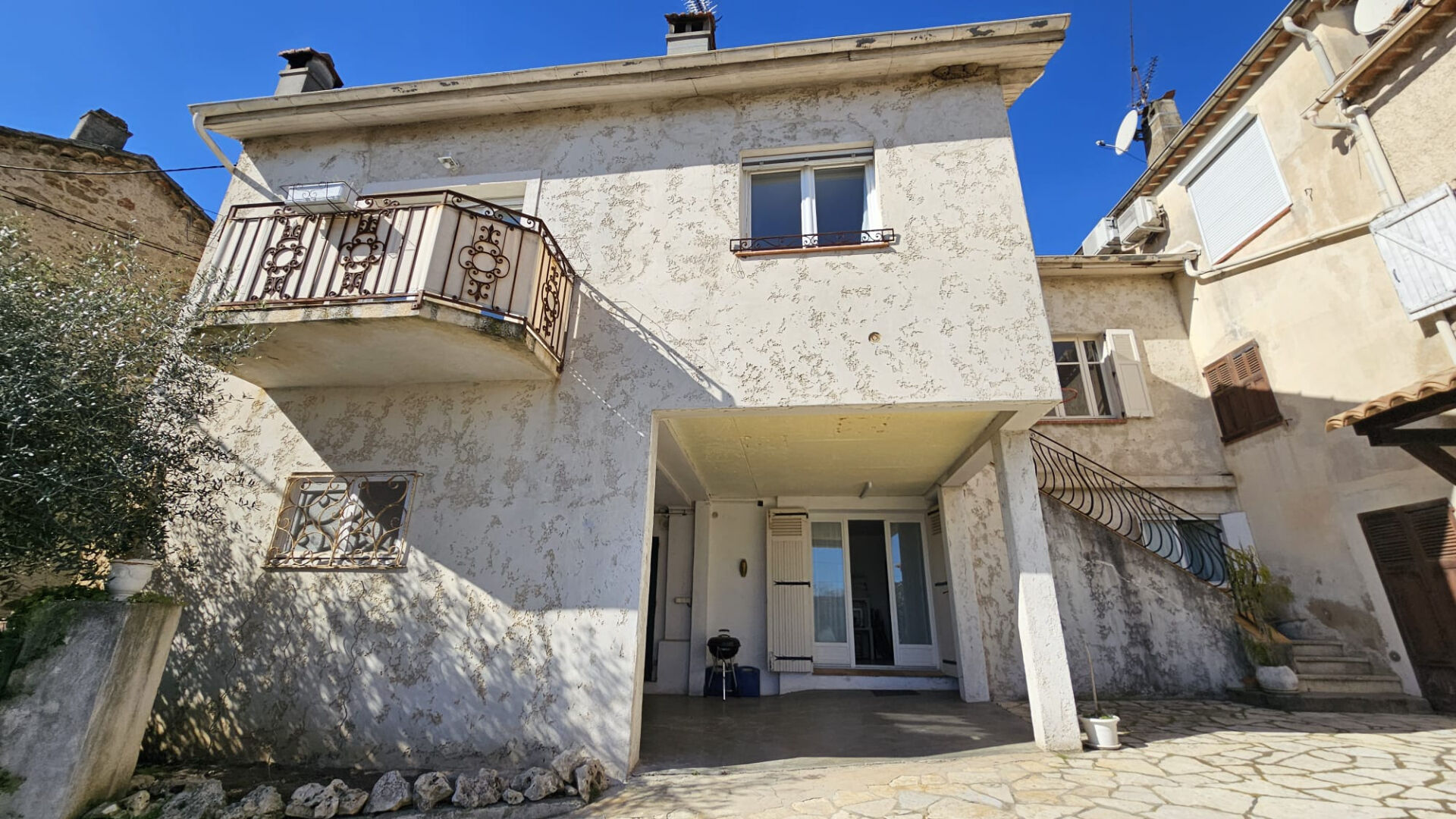 Villa PEGOMAS (06580) 4 pièces 107.00 m²