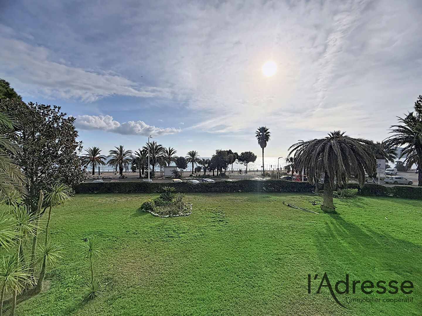 Appartement CANNES (06400) 2 pi&egrave;ces 43.00 m&sup2;