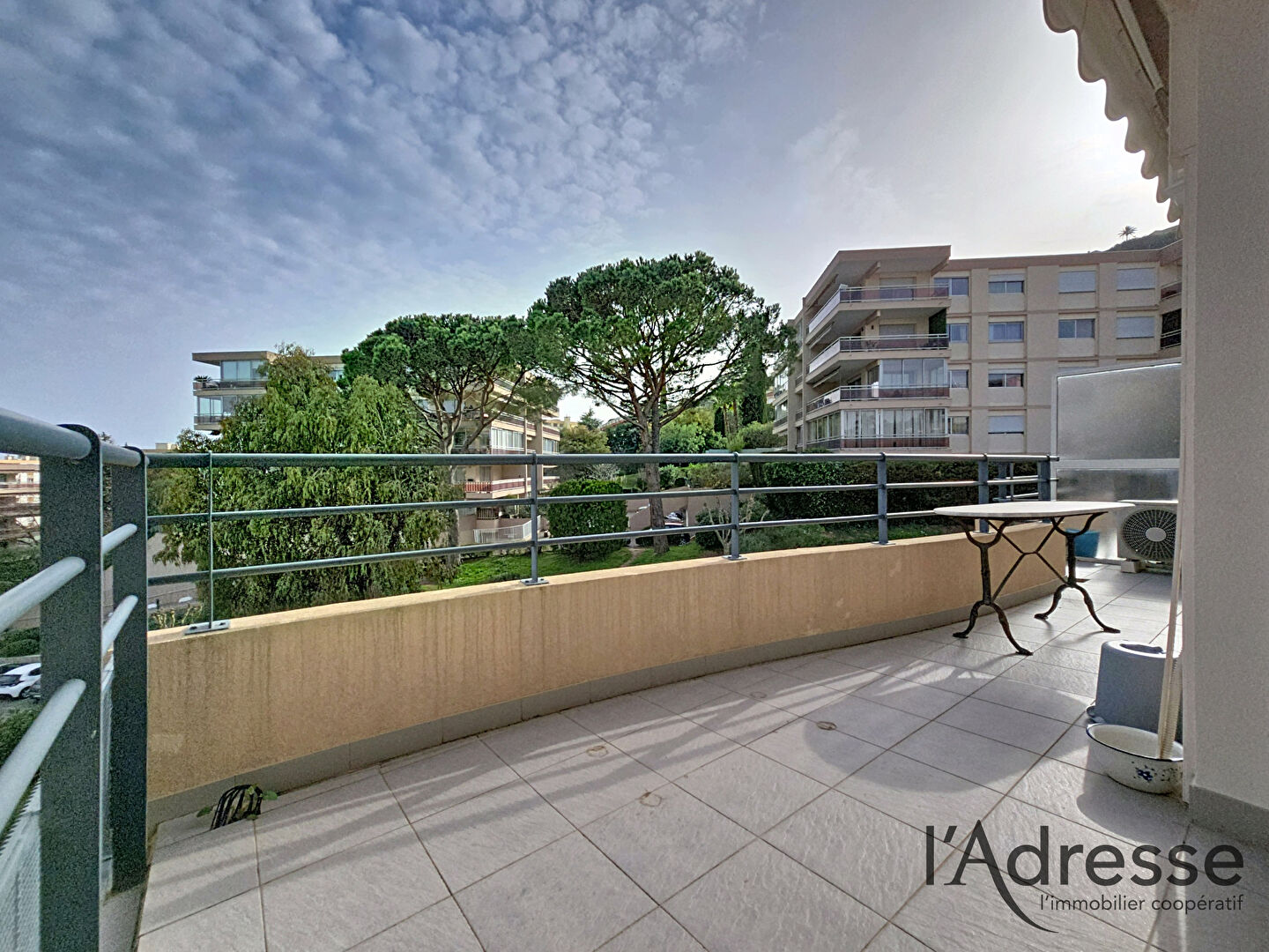 Appartement MANDELIEU LA NAPOULE (06210) 2 pi&egrave;ces 46.00 m&sup2;