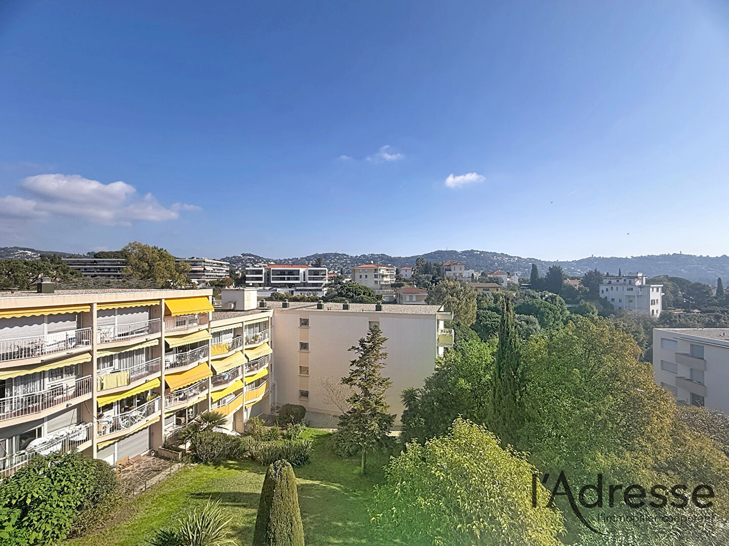 Appartement CANNES (06400) 2 pi&egrave;ces 55.00 m&sup2;