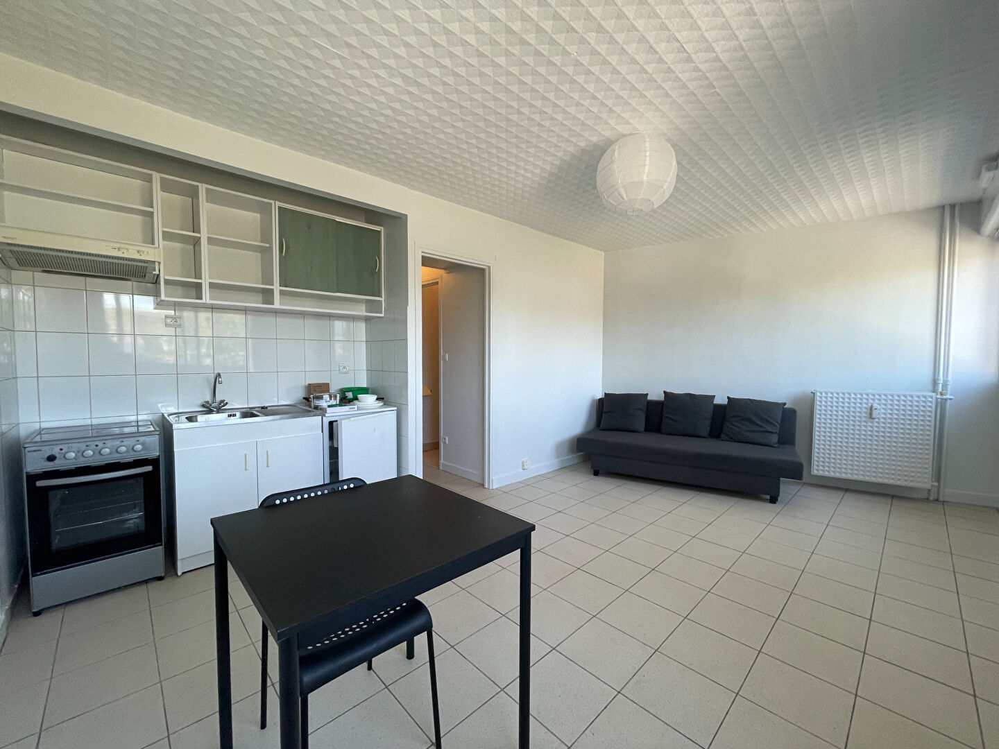 Juvisy-sur-Orge (91) 546 € / mois cc Appartement 1 pièce 23.00 m² Voir le bien