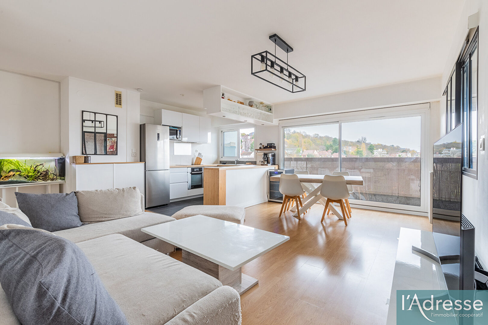 Appartement ATHIS MONS (91200) 4 pi&egrave;ces 75.00 m&sup2;