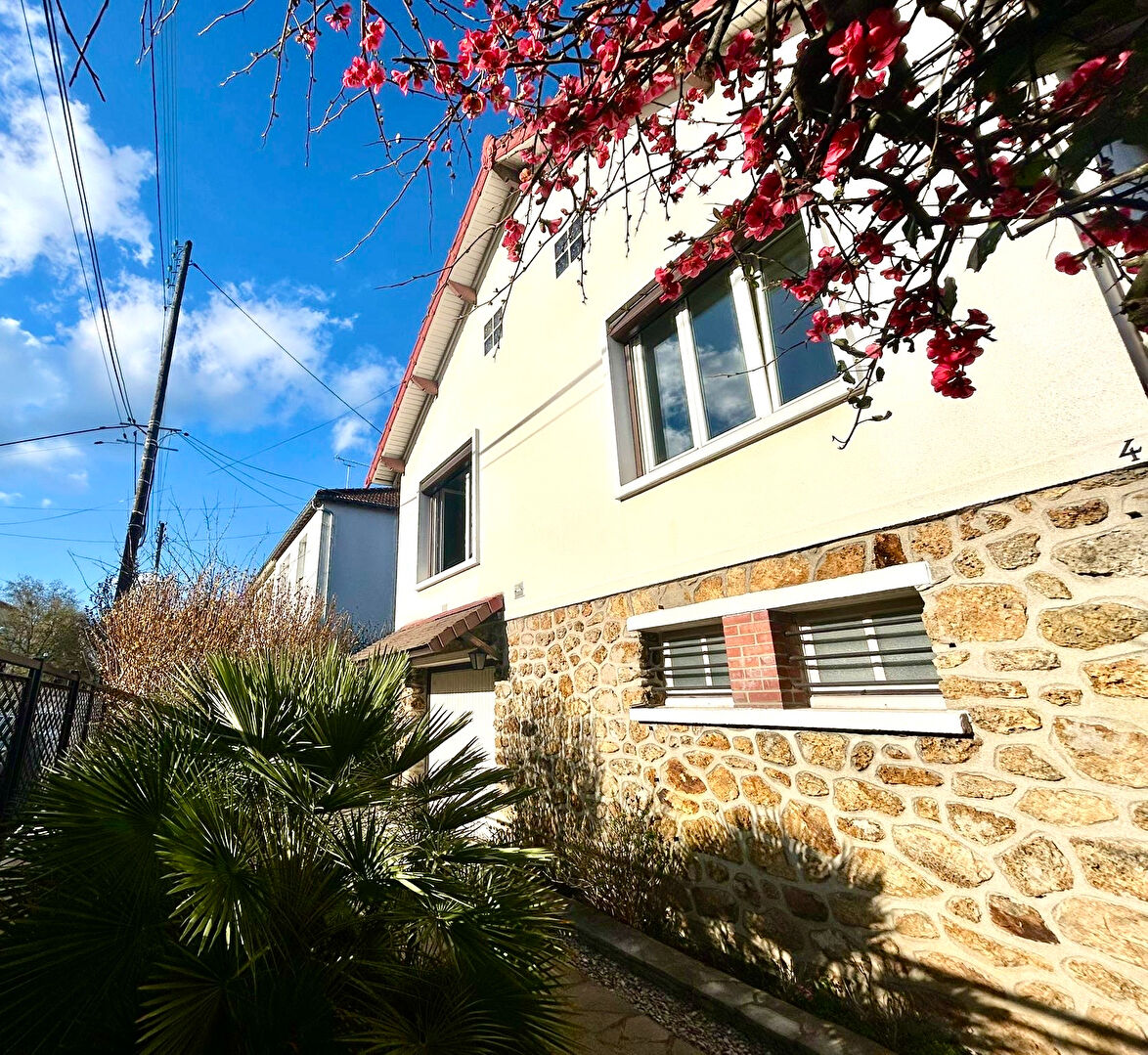 Maison ATHIS MONS (91200) 5 pi&egrave;ces 115.00 m&sup2;