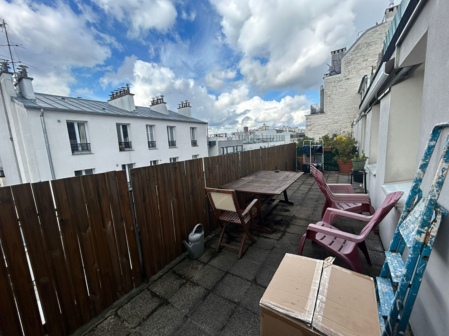 Appartement PARIS (75018) 2 pi&egrave;ces 48.00 m&sup2;