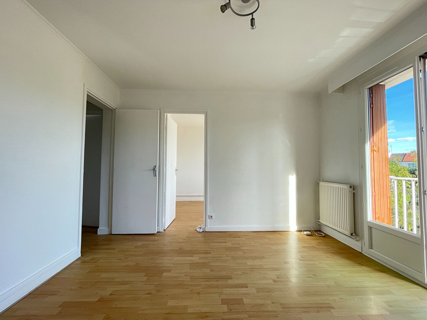Appartement VIRY CHATILLON (91170) 3 pi&egrave;ces 46.00 m&sup2;