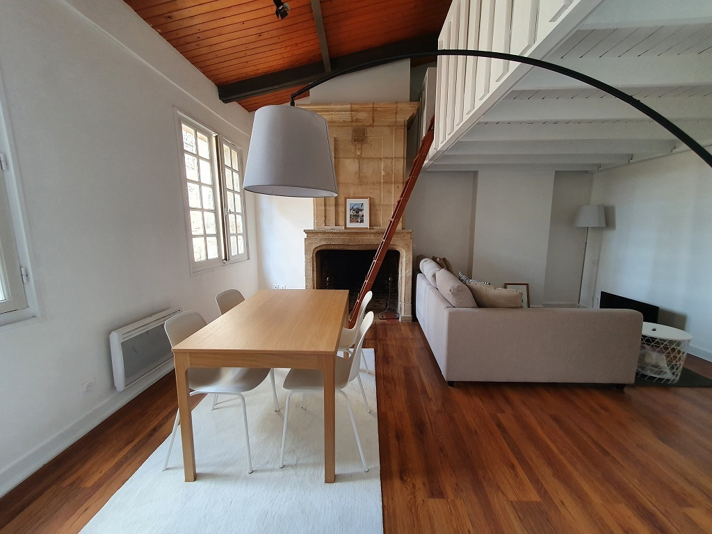 Appartement BORDEAUX (33000) 1 pi&egrave;ce 30.00 m&sup2;