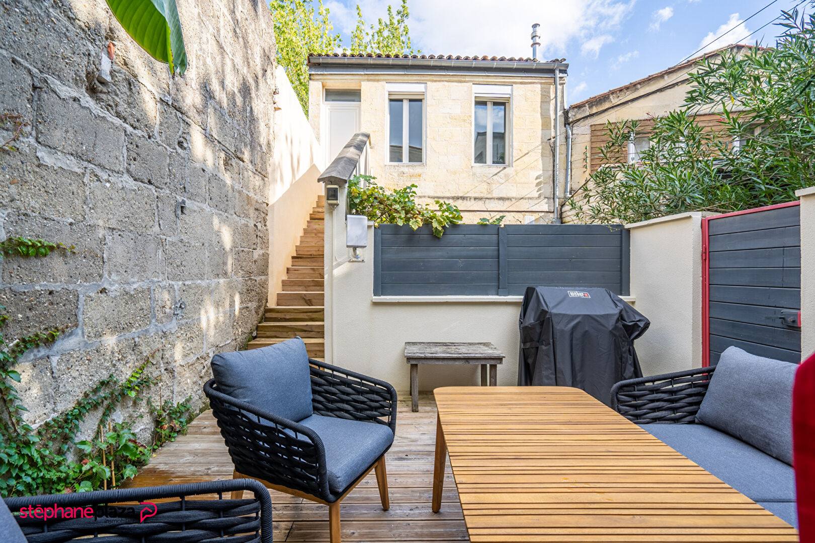 Appartement BORDEAUX (33000) 2 pièces 47.20 m²