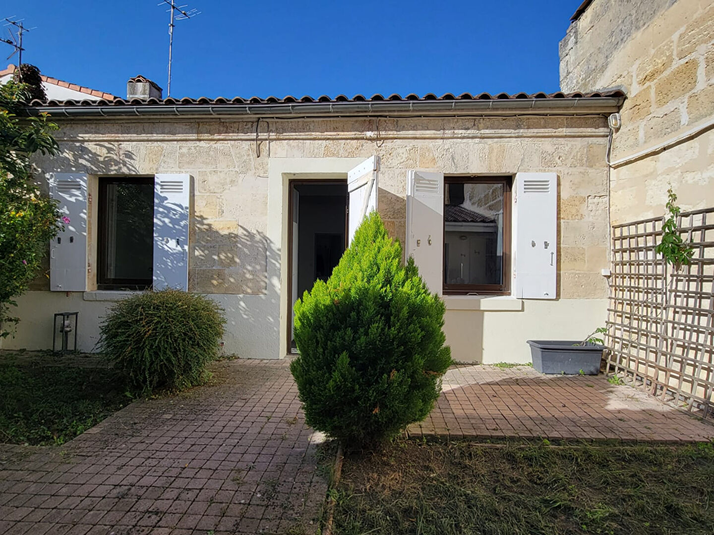 Maison BORDEAUX (33800) 3 pièces 66.00 m²