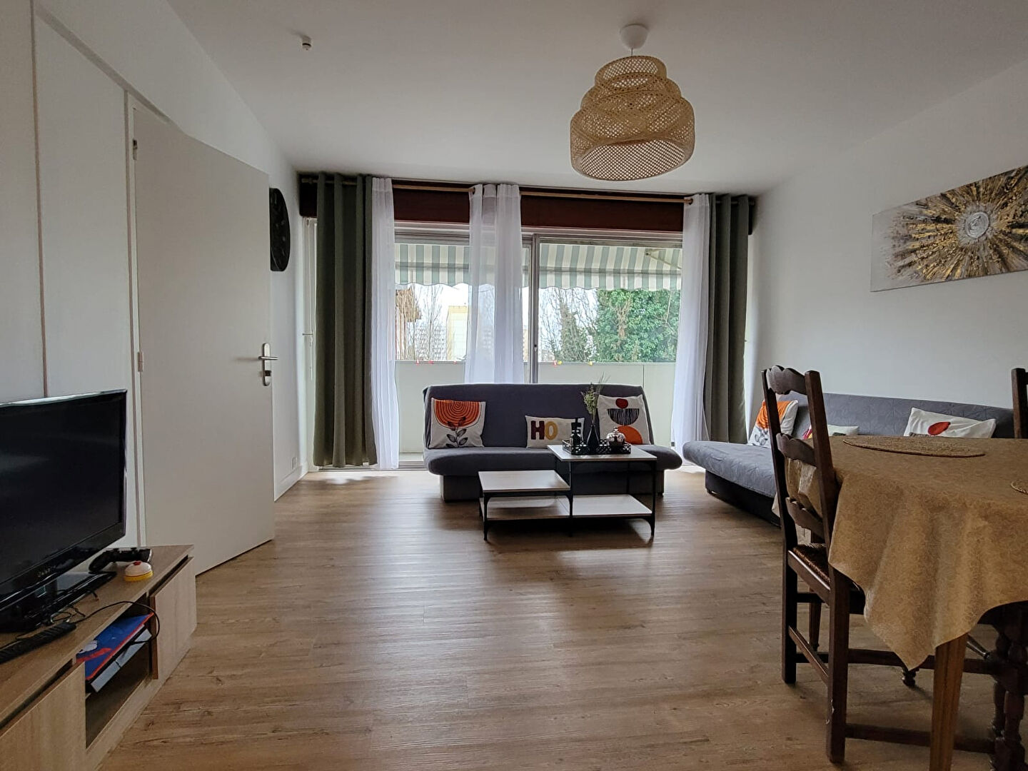 Appartement BORDEAUX (33300) 4 pi&egrave;ces 81.00 m&sup2;