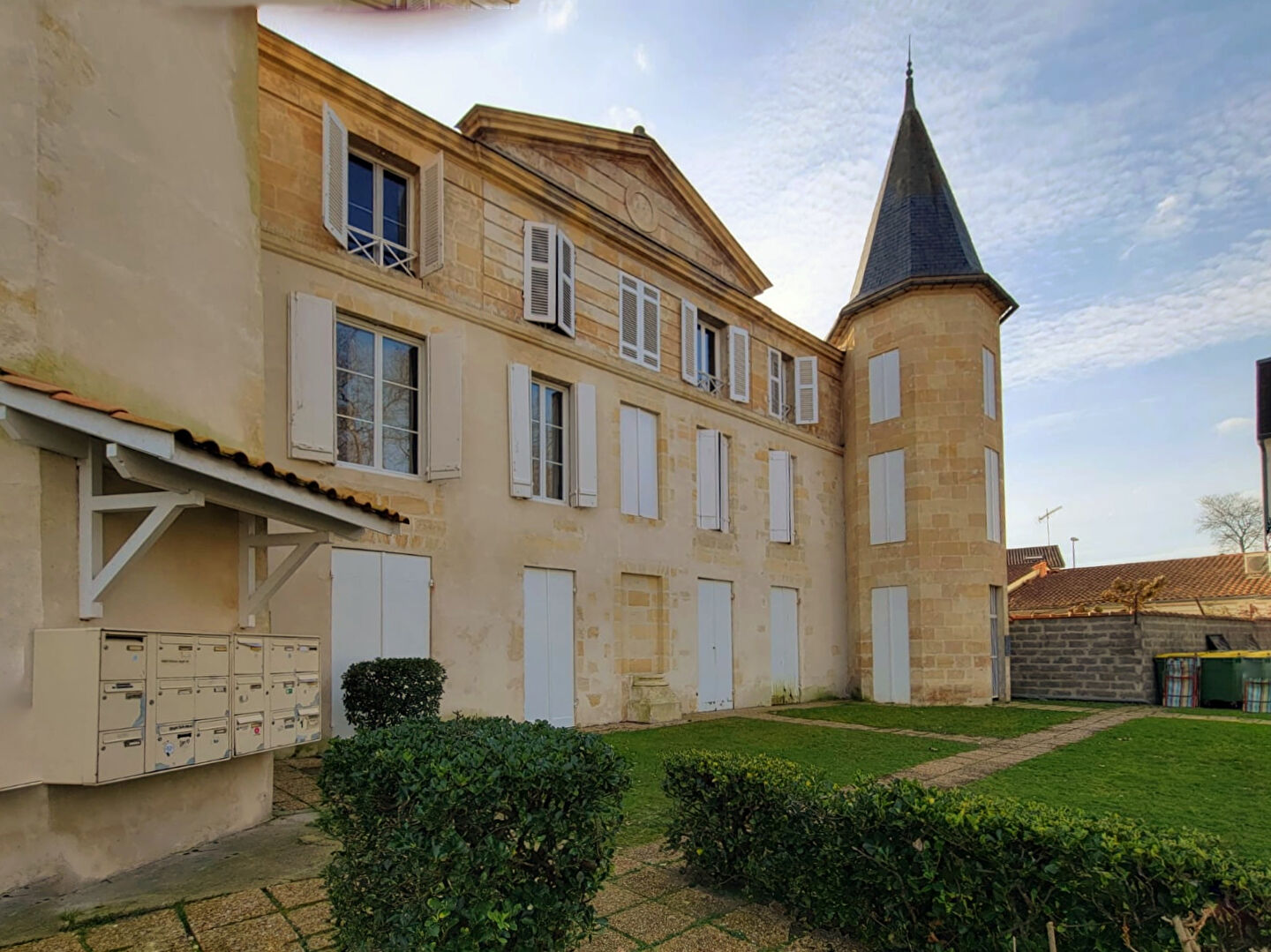 Appartement TALENCE (33400) 1 pièce 16.00 m²