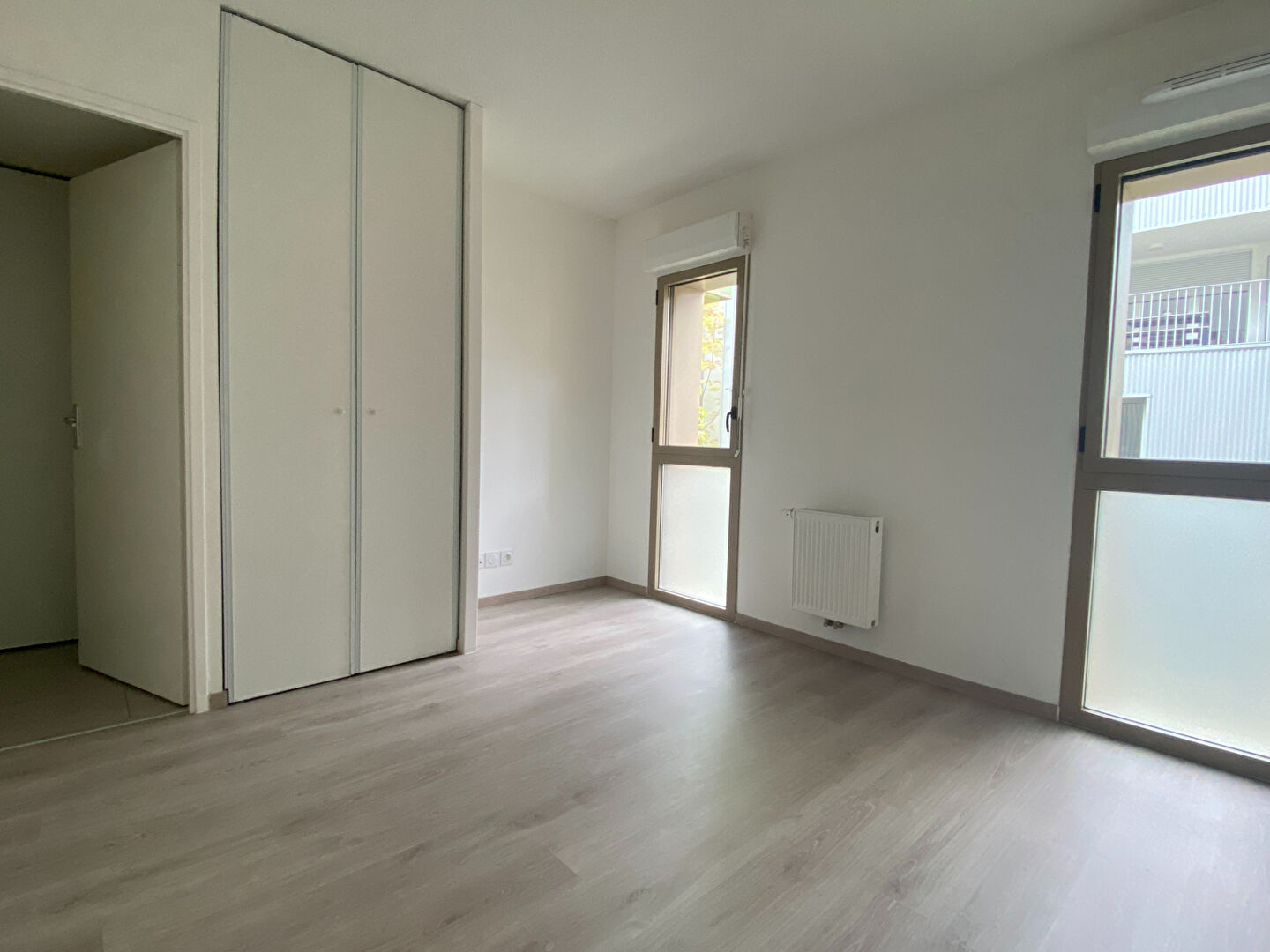 Appartement BORDEAUX (33300) 2 pièces 46.00 m²