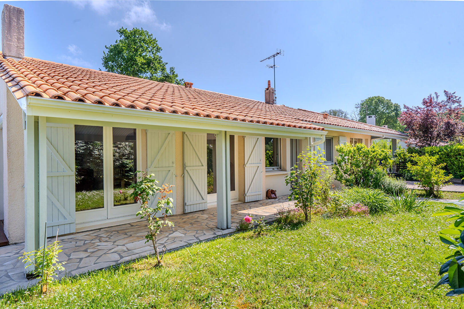 Maison LEOGNAN (33850) 7 pièces 158.00 m²