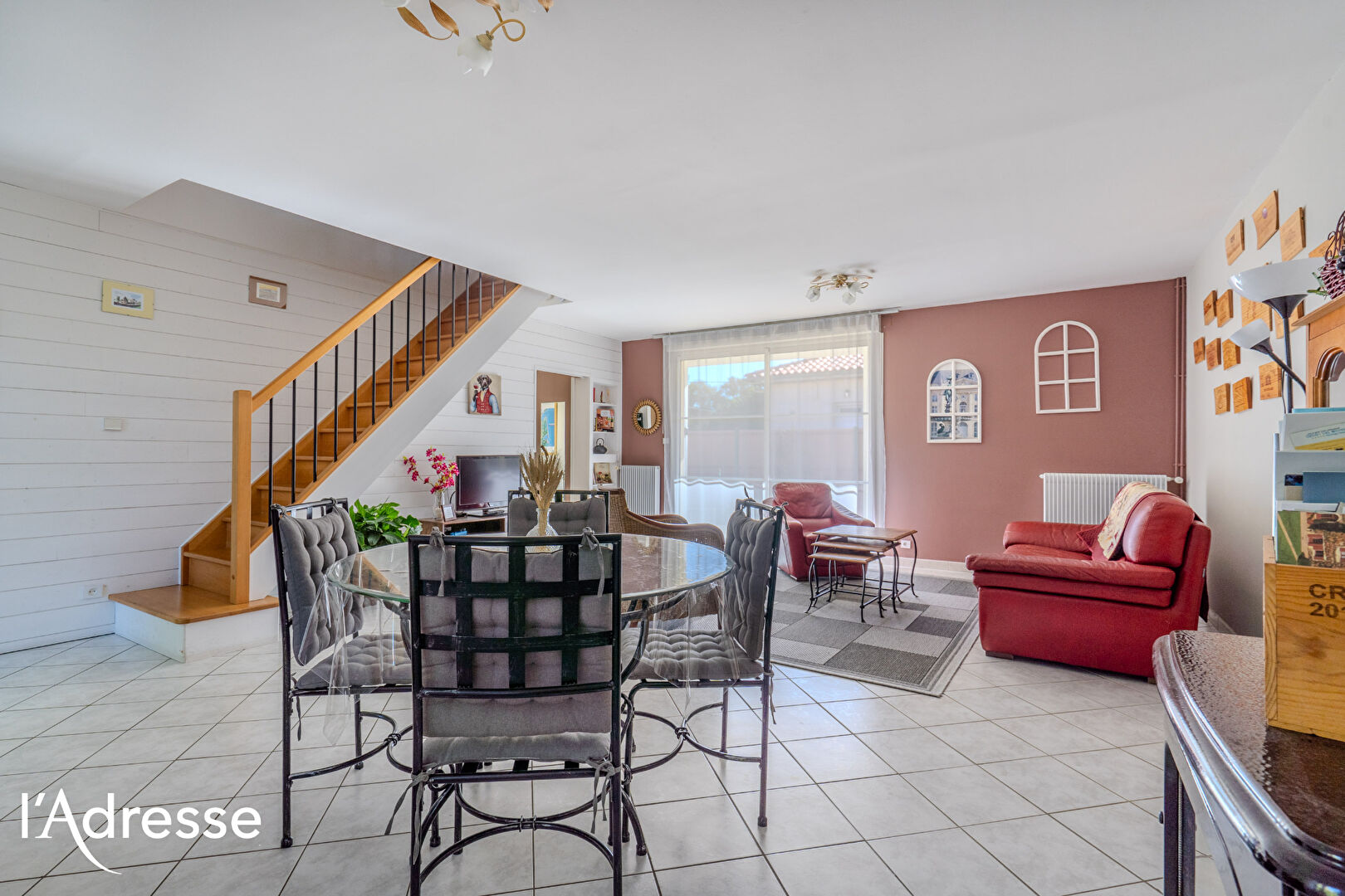 Maison LEOGNAN (33850) 8 pi&egrave;ces 150.00 m&sup2;