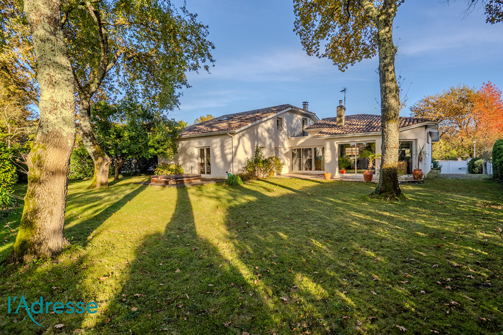 Maison GRADIGNAN (33170) 8 pi&egrave;ces 213.00 m&sup2;