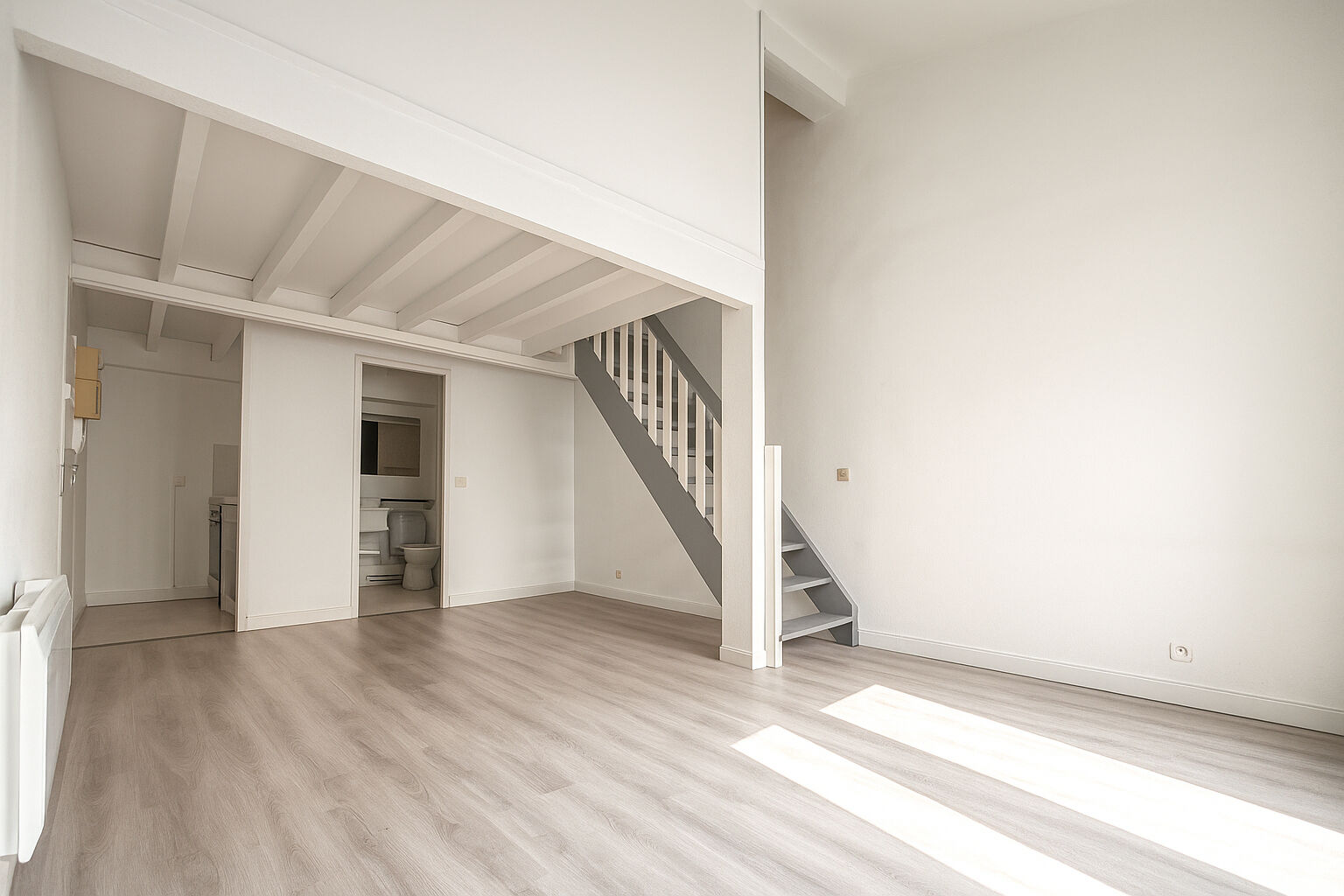 Appartement BORDEAUX (33300) 3 pièces 49.00 m²