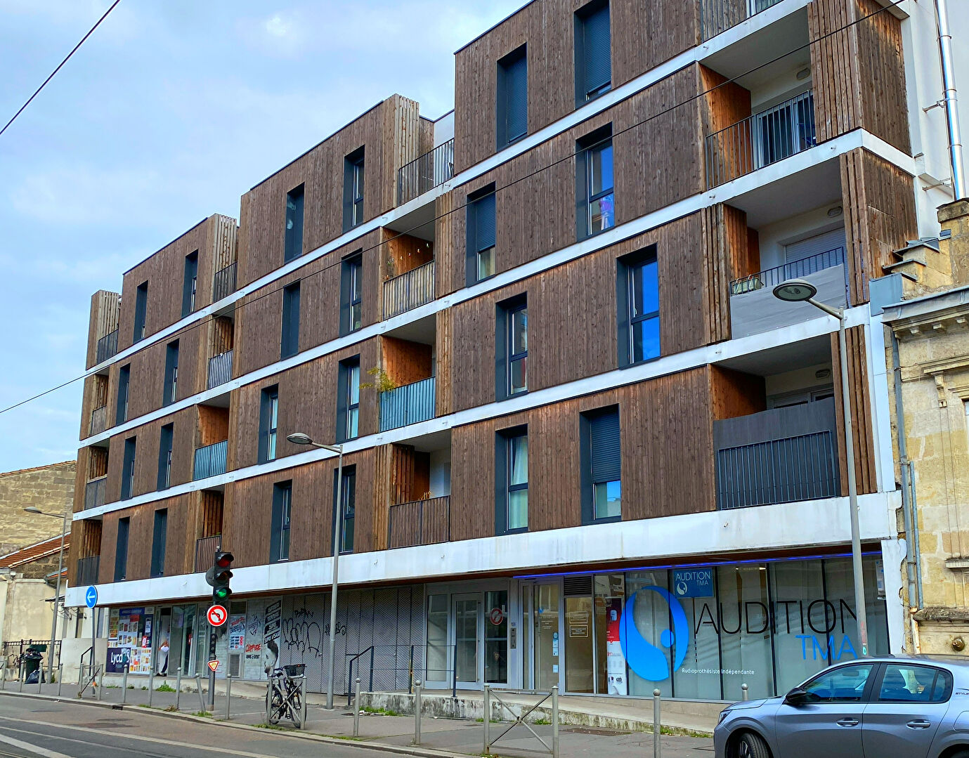 Appartement BORDEAUX (33300) 3 pi&egrave;ces 60.00 m&sup2;