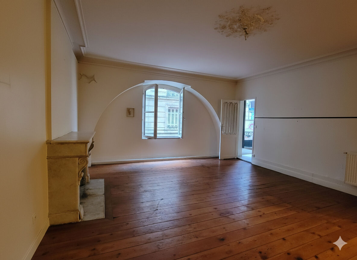 Appartement BORDEAUX (33000) 3 pi&egrave;ces 82.00 m&sup2;