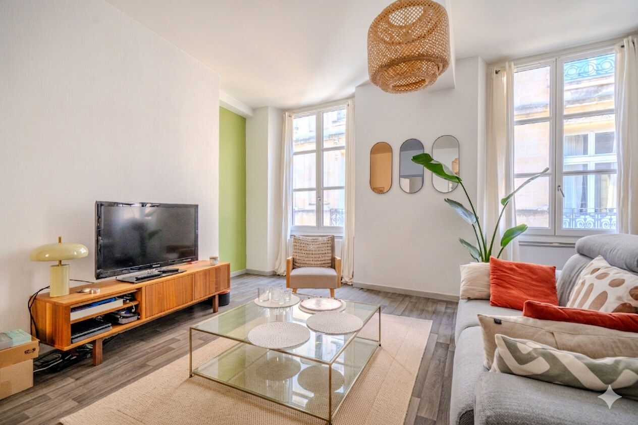 Appartement BORDEAUX (33000) 2 pi&egrave;ces 48.00 m&sup2;