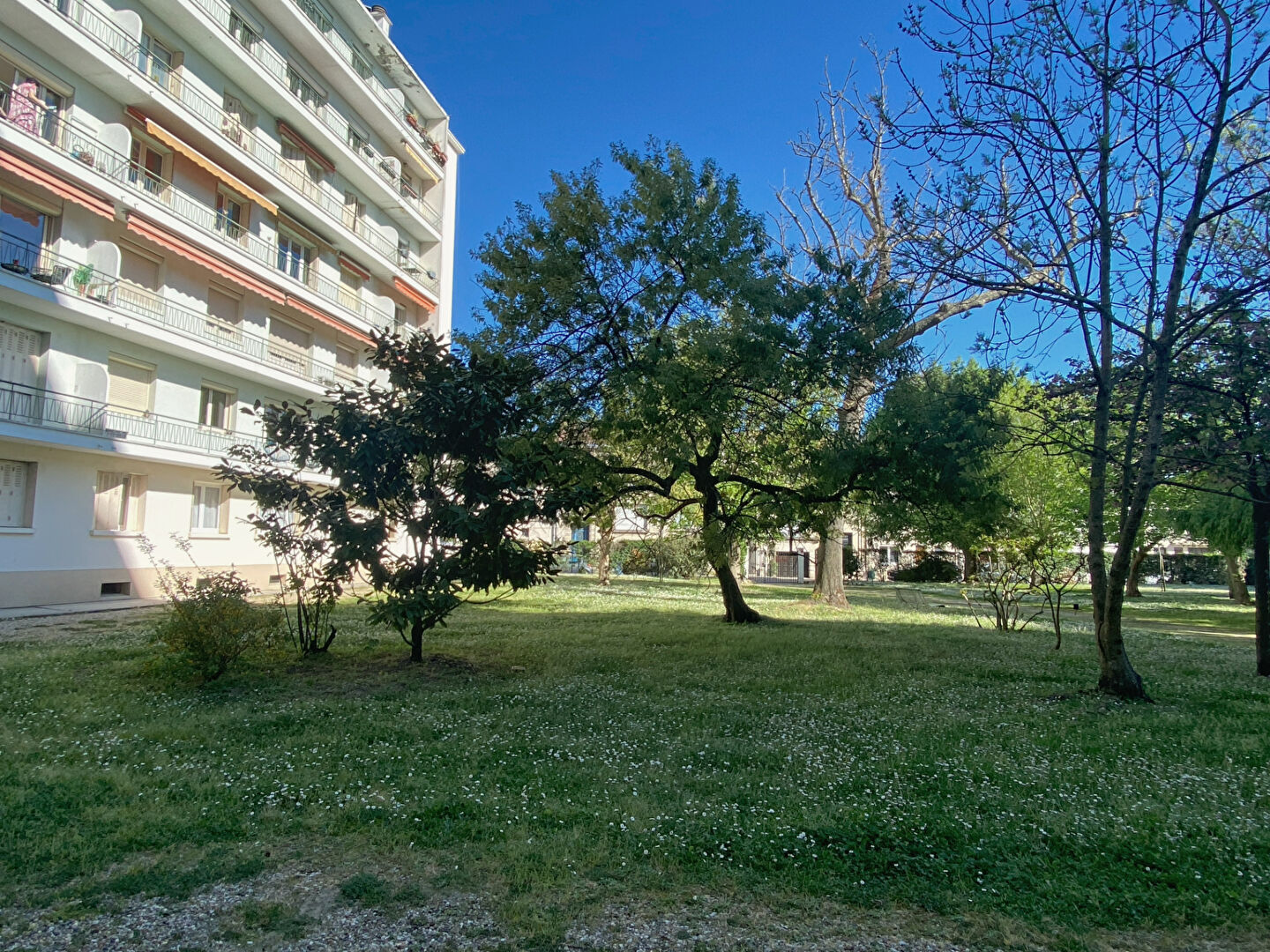 Appartement BORDEAUX (33000) 4 pi&egrave;ces 82.00 m&sup2;