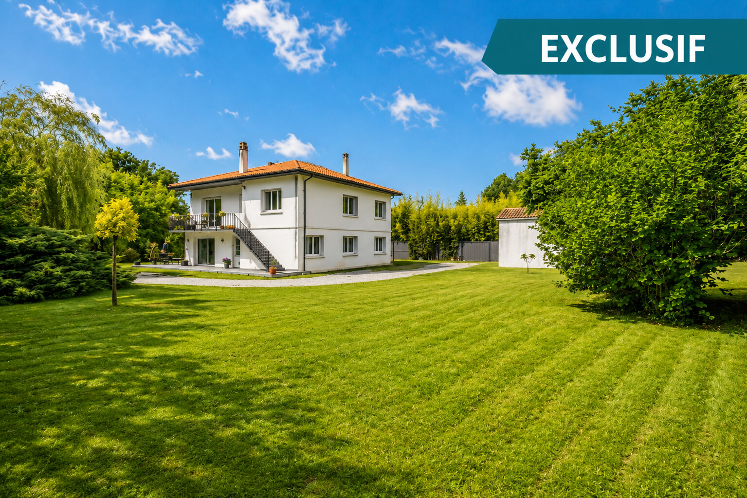 Maison GRADIGNAN (33170) 8 pi&egrave;ces 212.00 m&sup2;