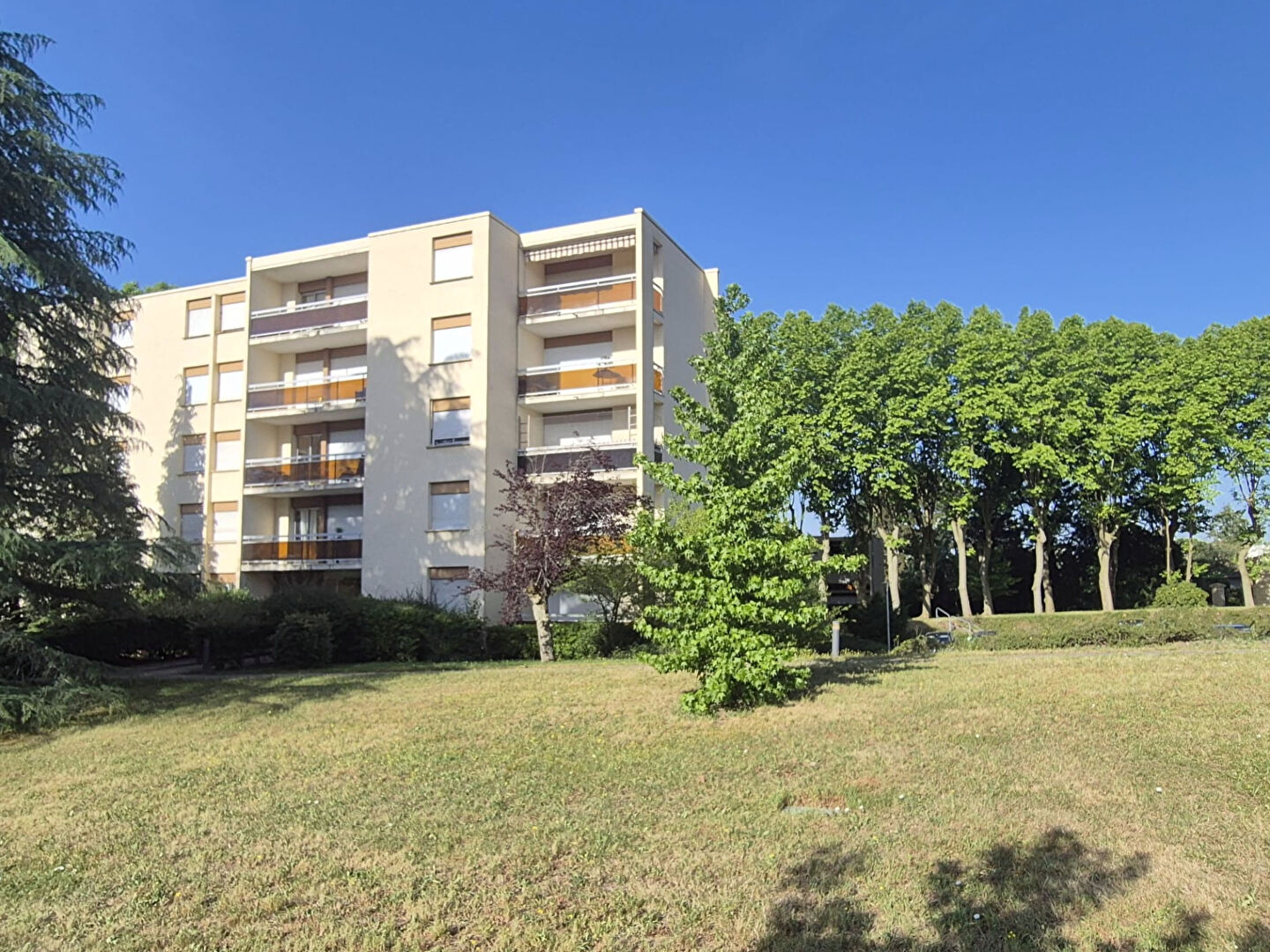 Appartement GRADIGNAN (33170) 2 pi&egrave;ces 56.00 m&sup2;