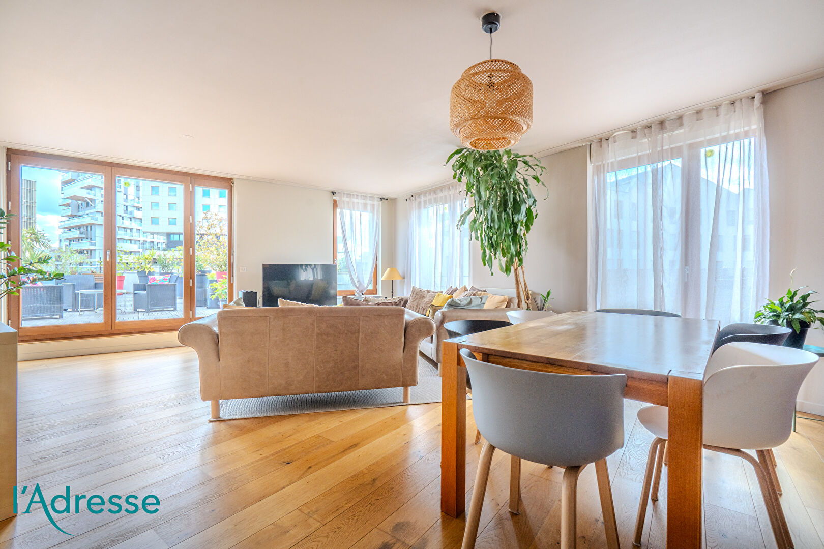 Appartement BORDEAUX (33000) 4 pi&egrave;ces 104.00 m&sup2;