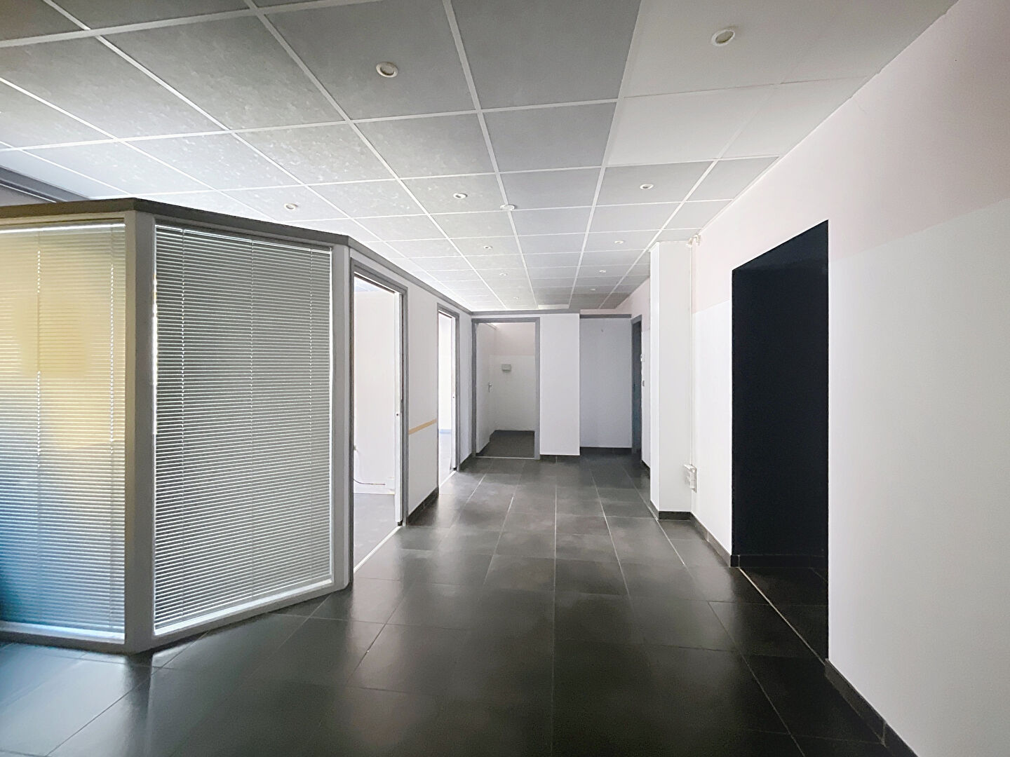 Local commercial BOULOGNE SUR MER (62200) 7 pi&egrave;ces 78.00 m&sup2;