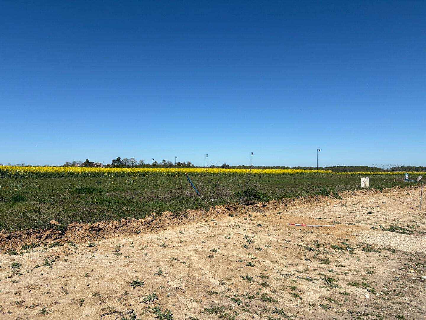 Terrain LE CHATELET EN BRIE (77820) 578.00 m&sup2;