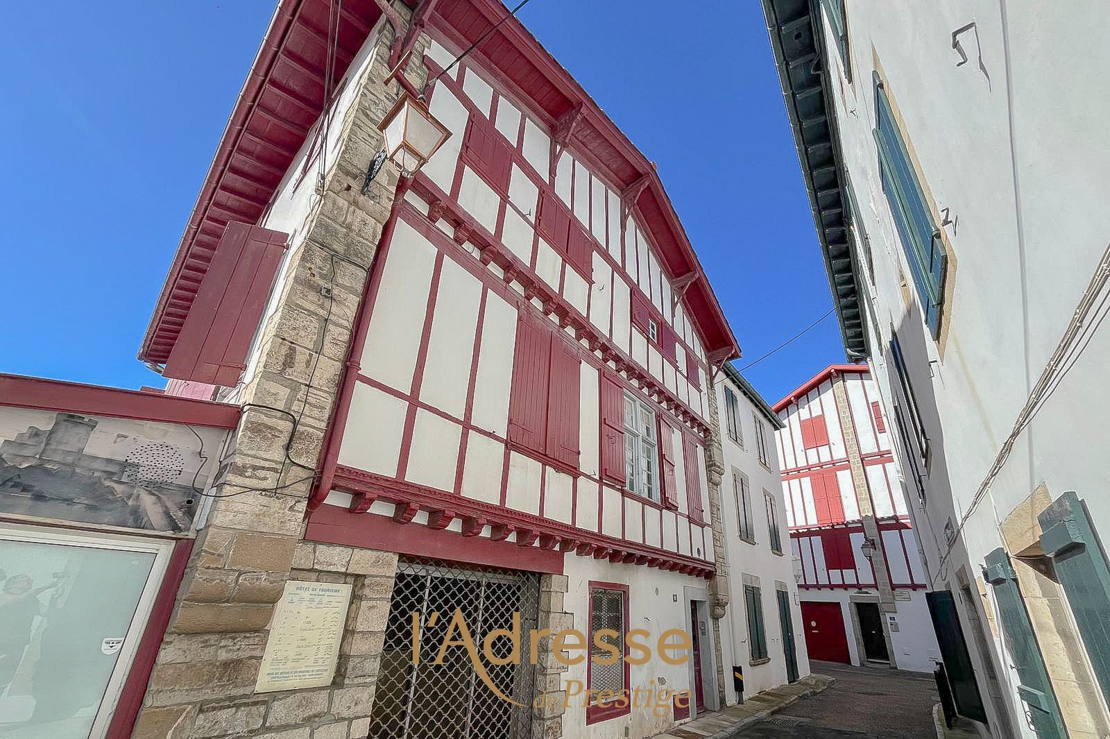 Demeure de Prestige CIBOURE (64500) 20 pi&egrave;ces 300.00 m&sup2;