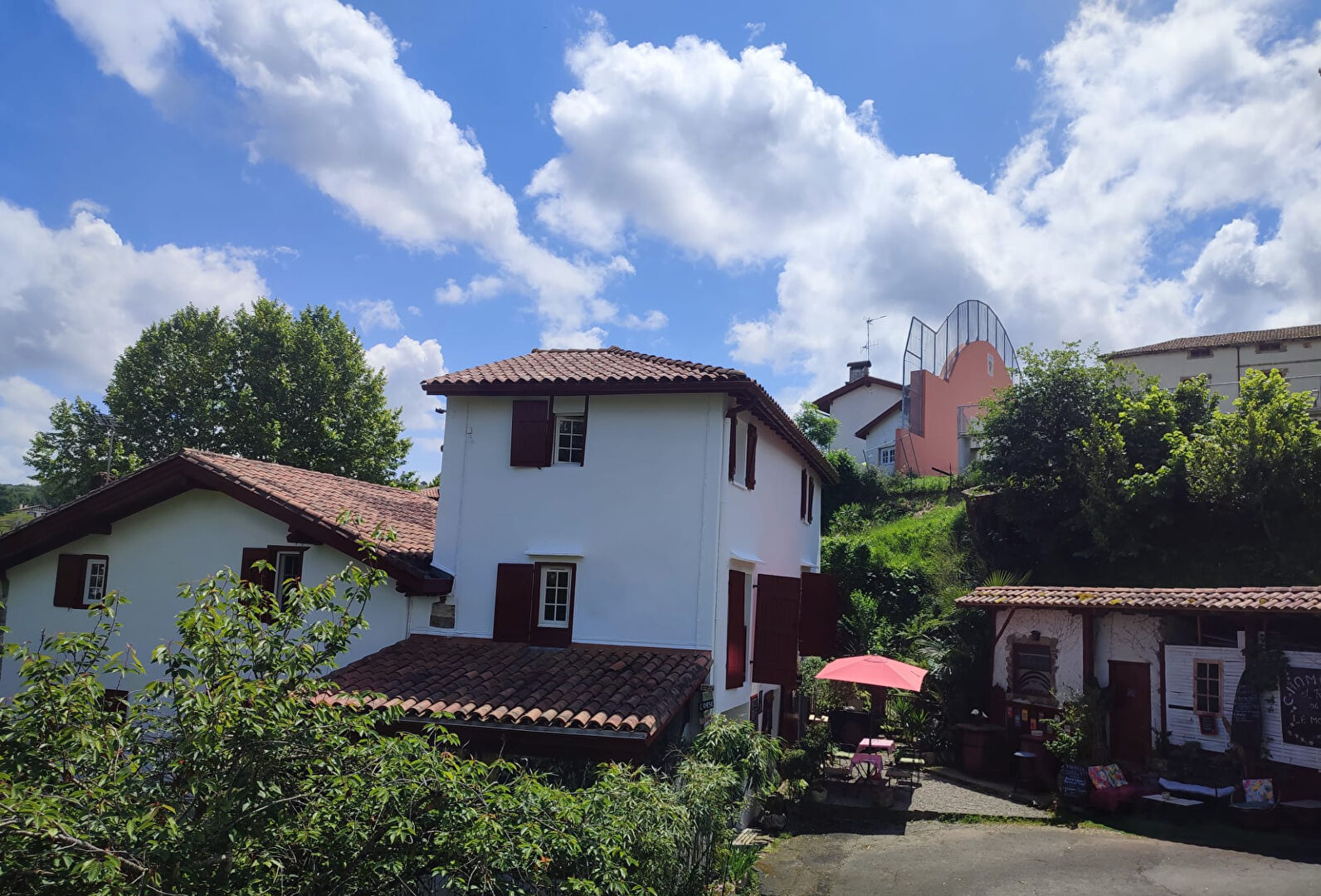 Moulin ESPELETTE (64250) 10 pièces 264.00 m²