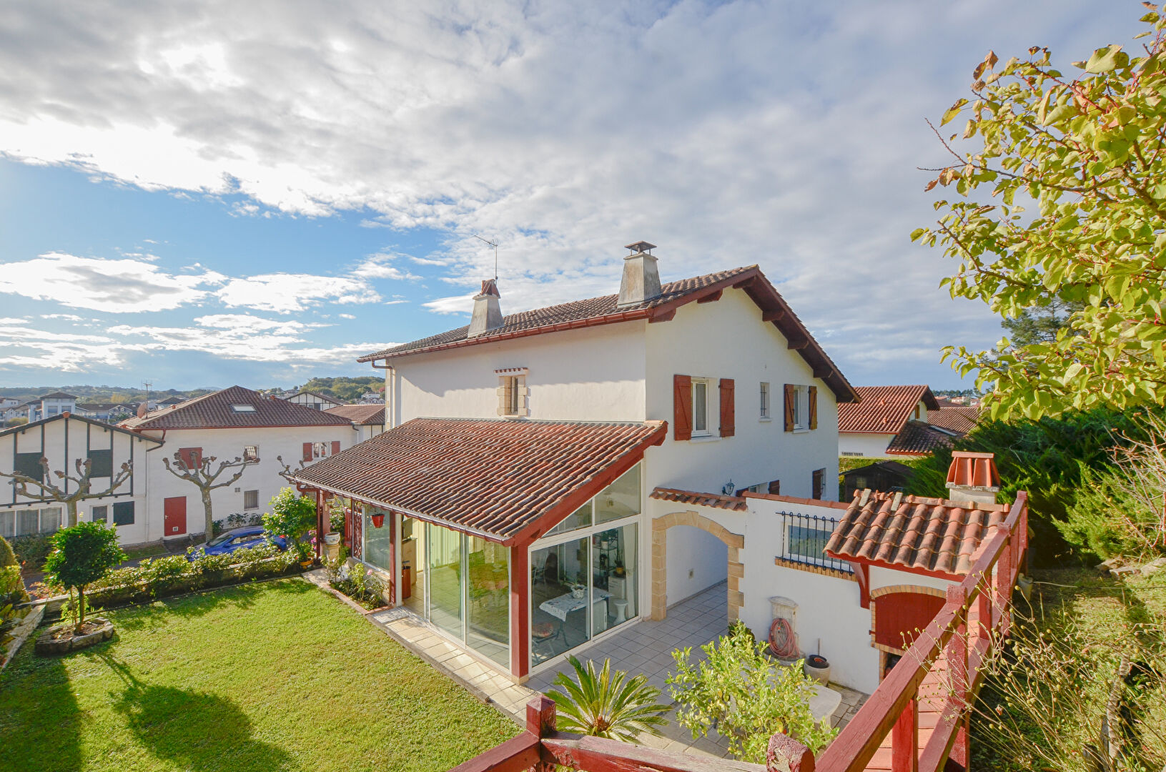 Maison CIBOURE (64500) 7 pièces 180.00 m²